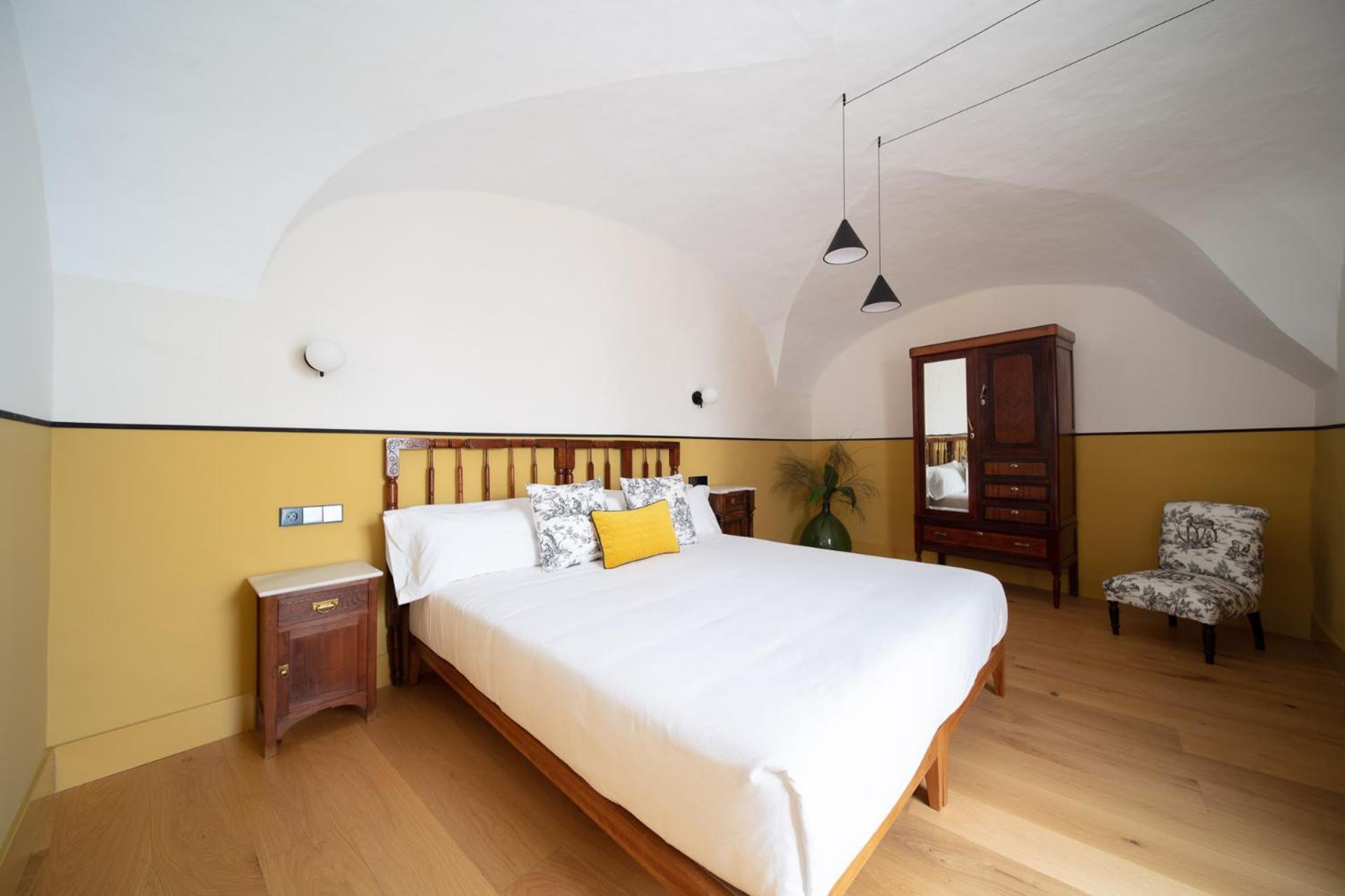 Deluxe Apartment - Photo 1