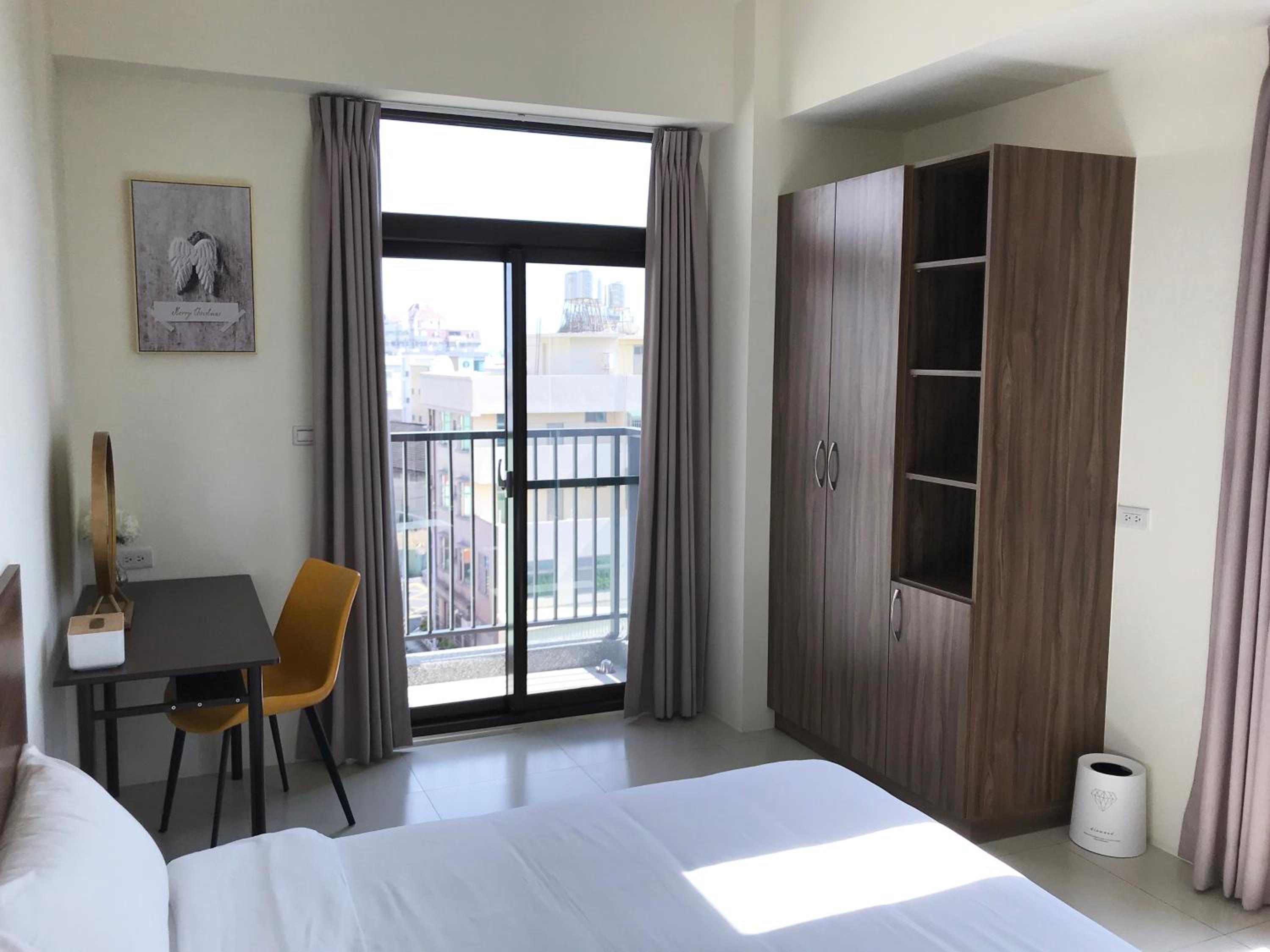 Double Room - Photo 3