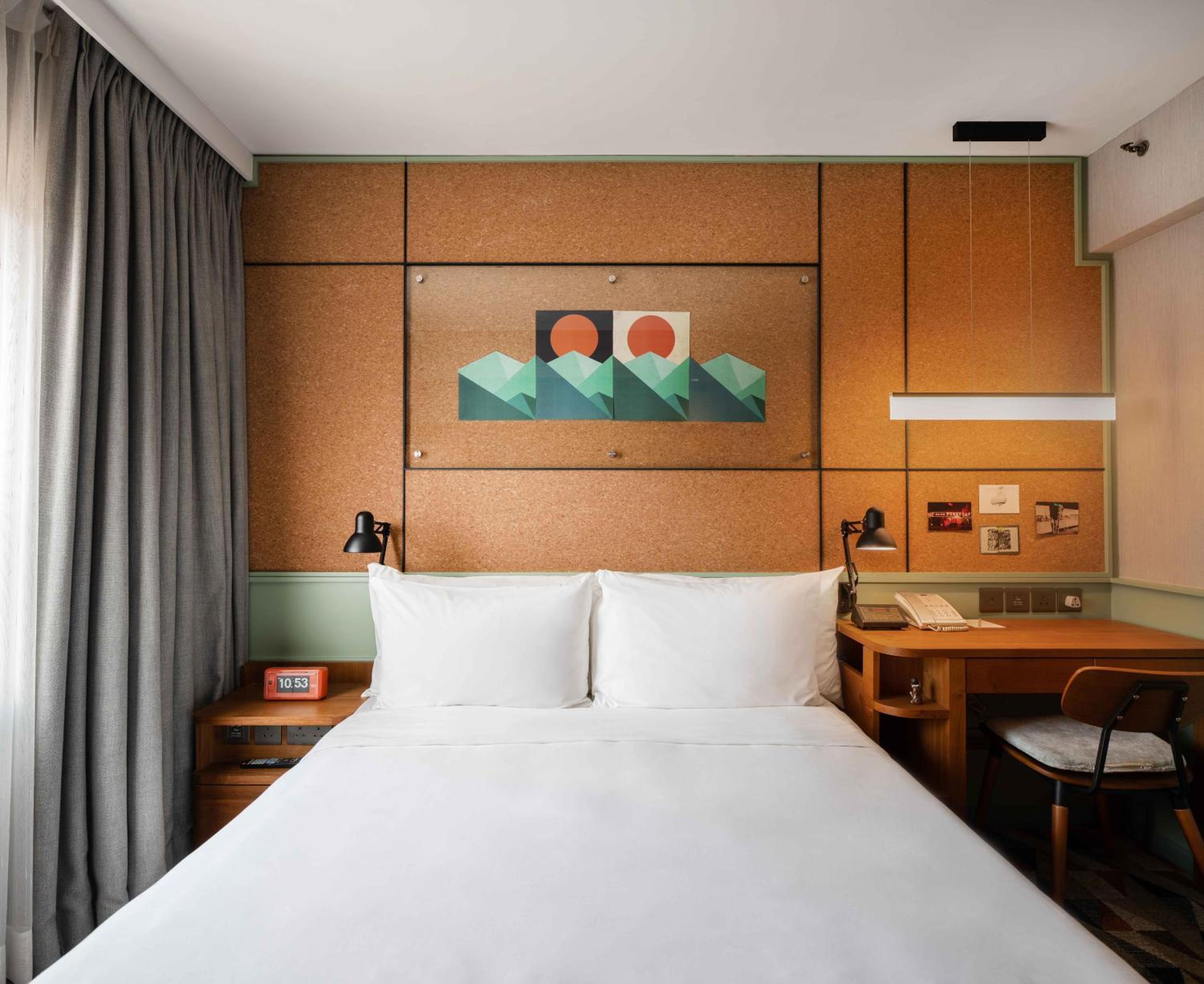 Eaton Room Double Bed (New Design) - Photo 1