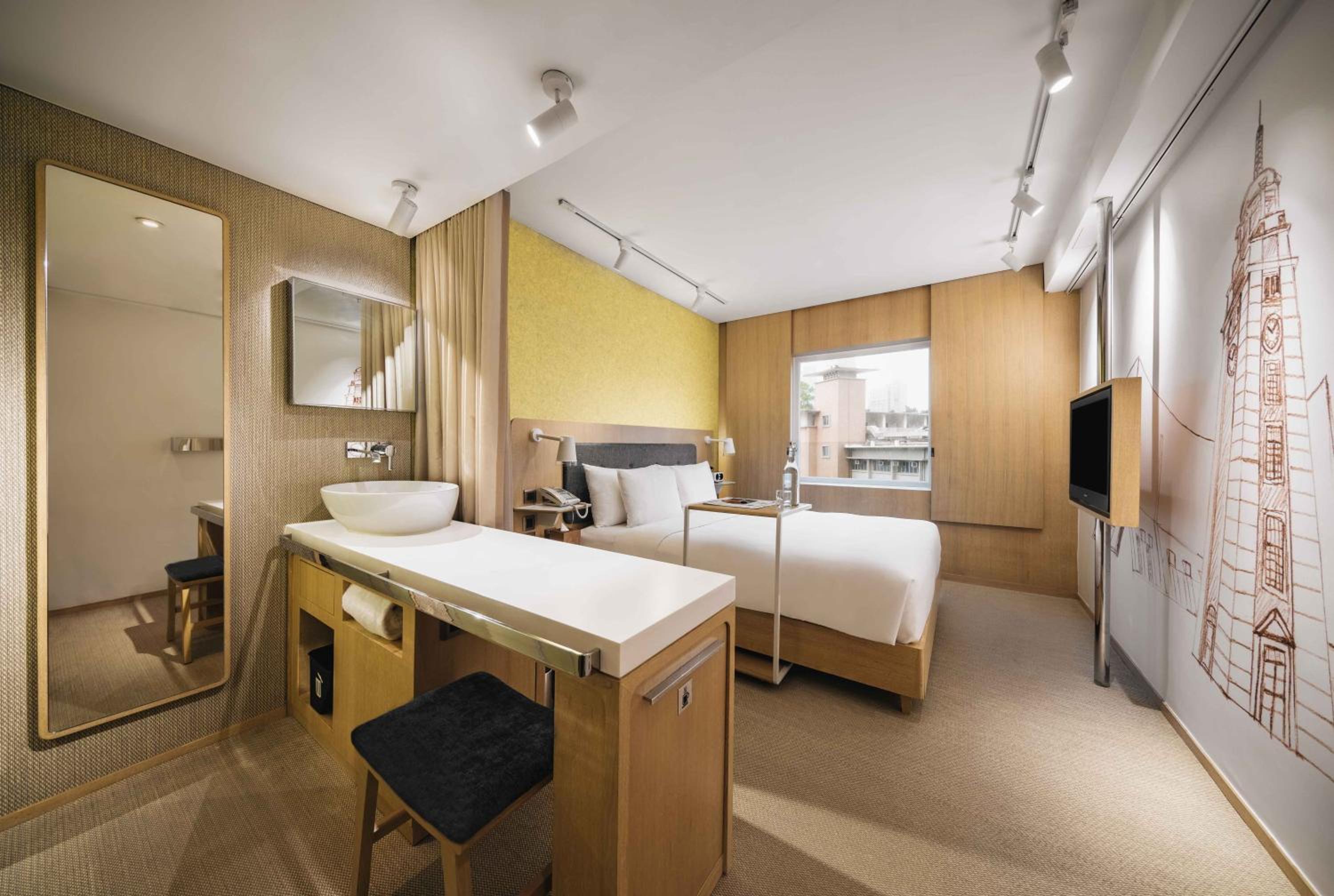 Cabin Room (Studio Style)