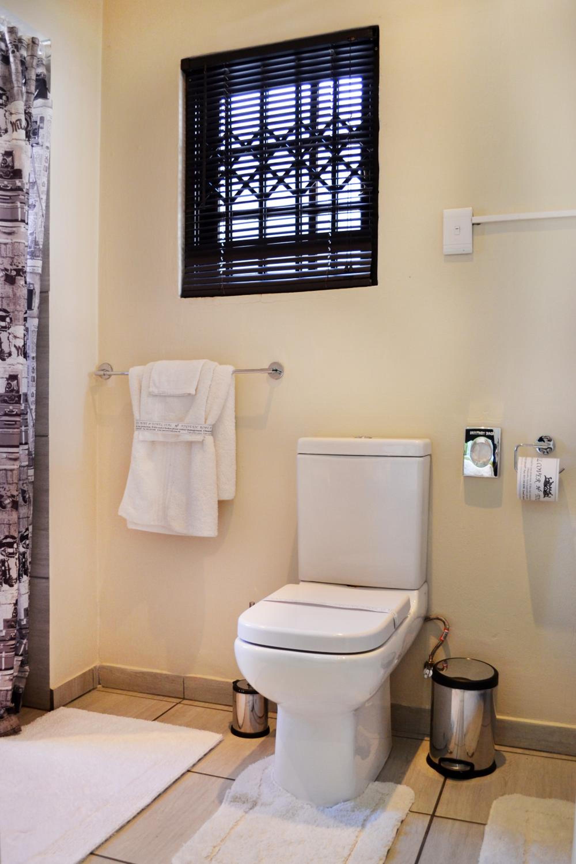 Budget Single Room photo 2