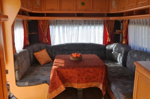 Caravan photo 1