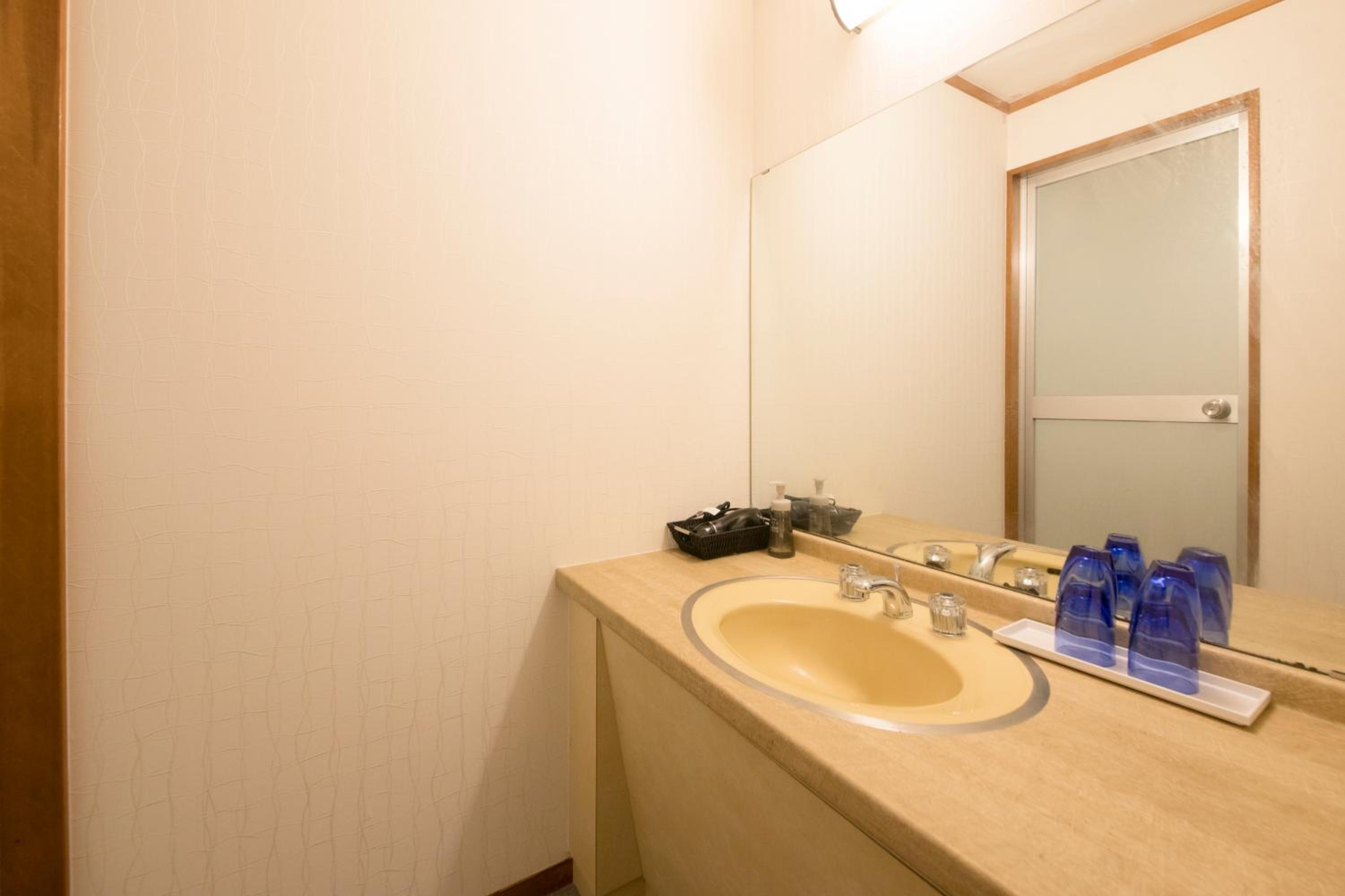 Japanese-Style Standard Room - Photo 2