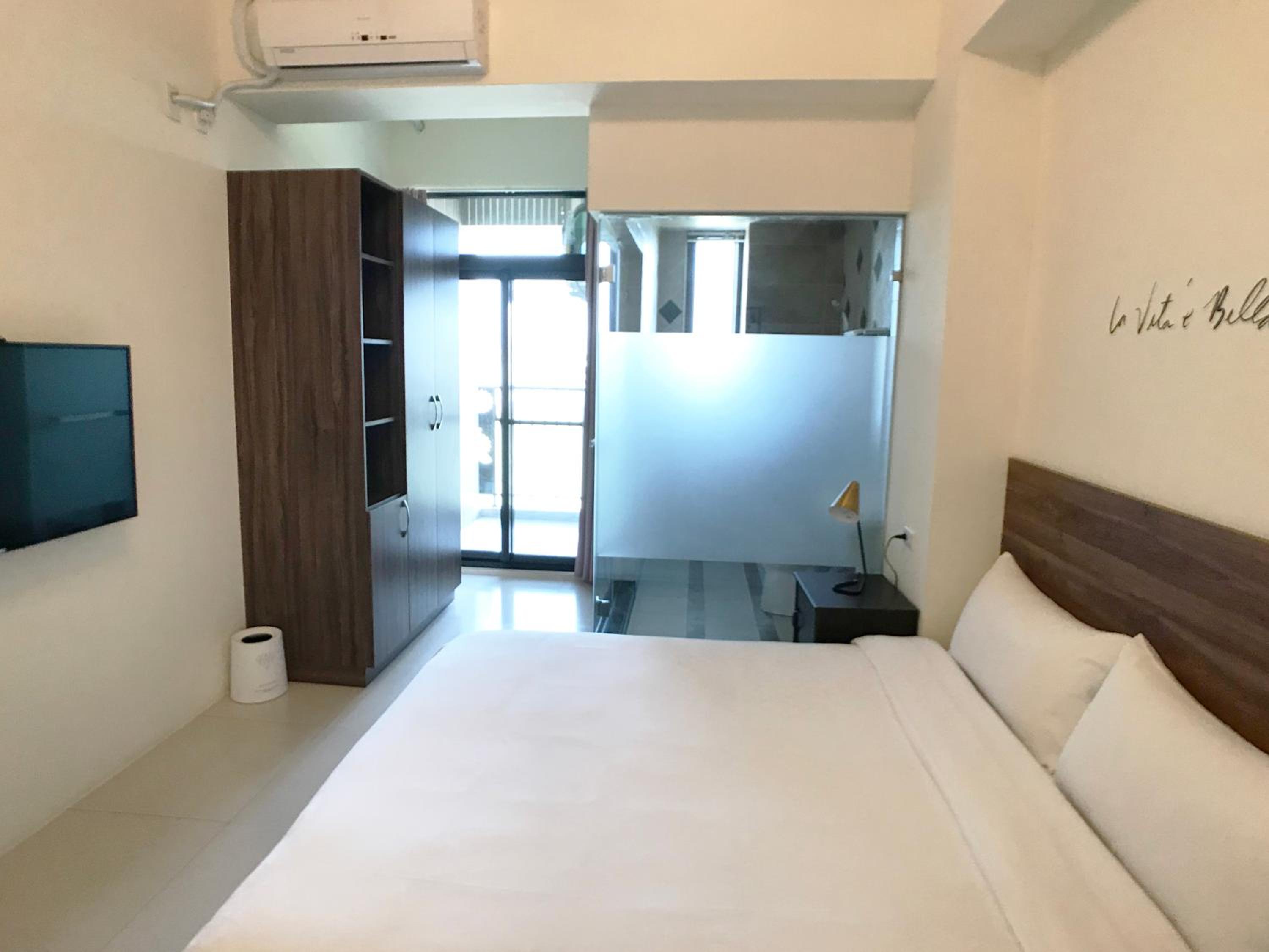 Double Room - Photo 10