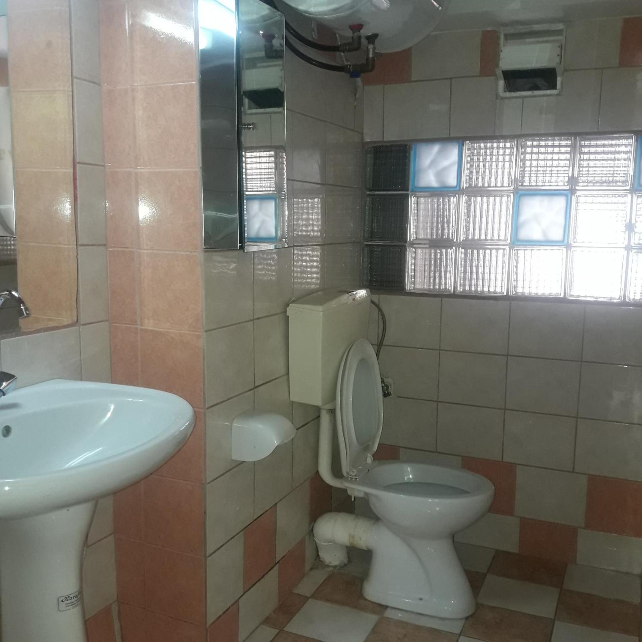 One-Bedroom Apartment - Photo 29