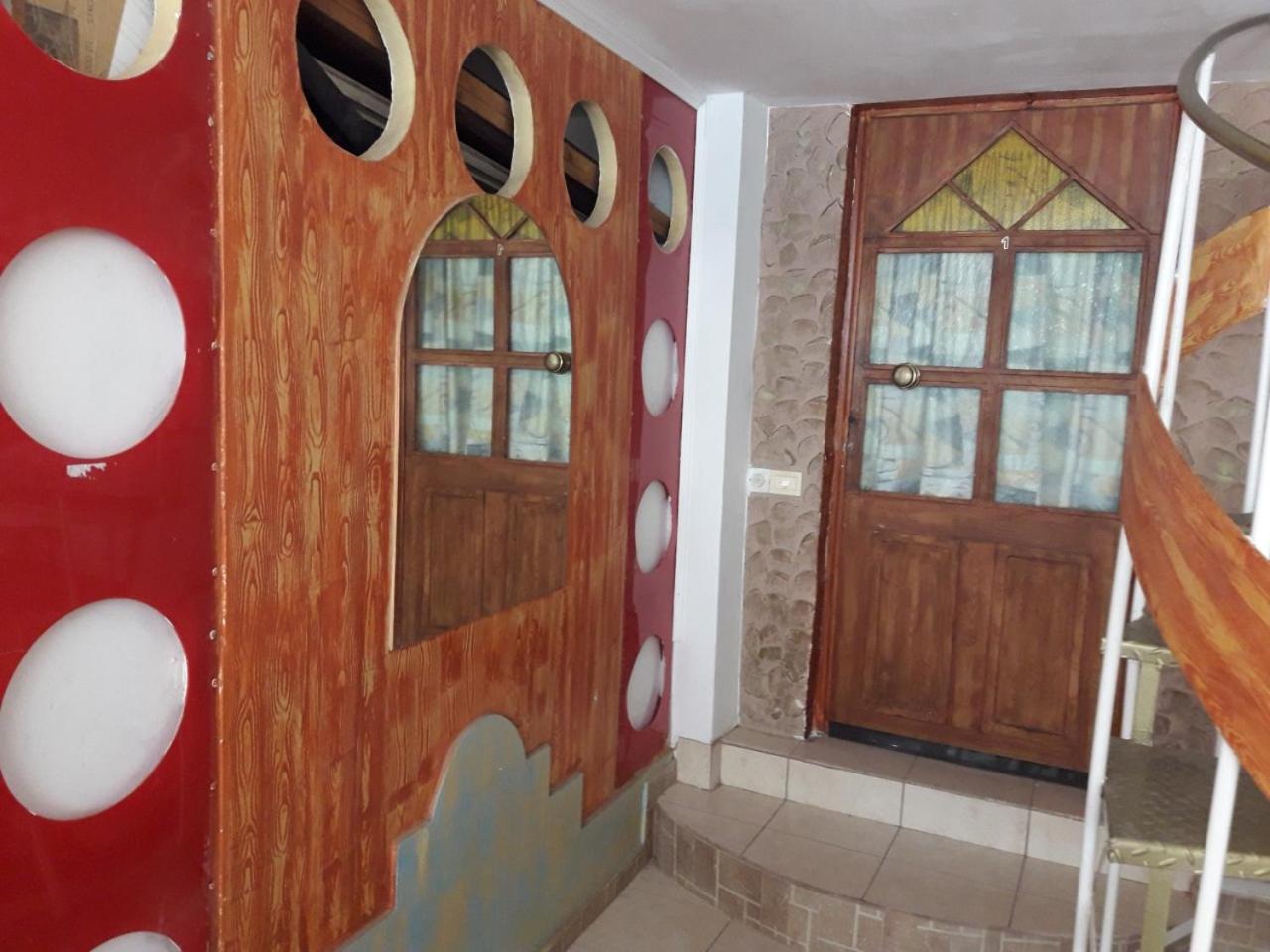 One-Bedroom Apartment - Photo 25