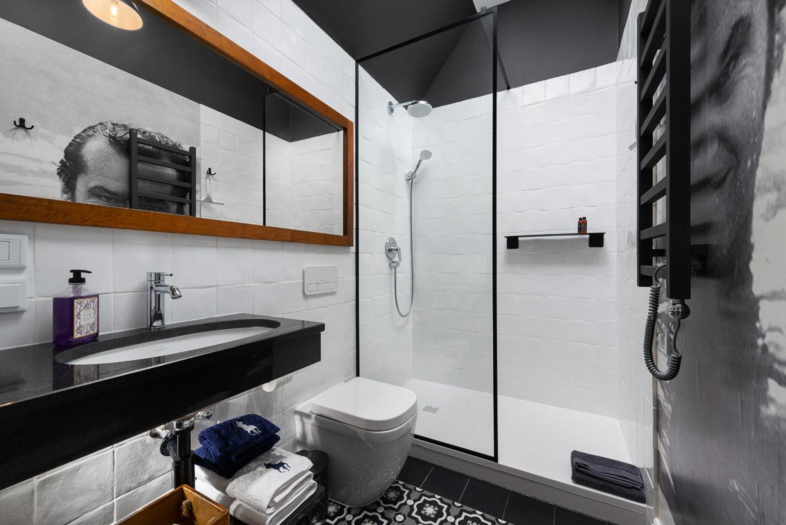 Studio Apartment photo 2
