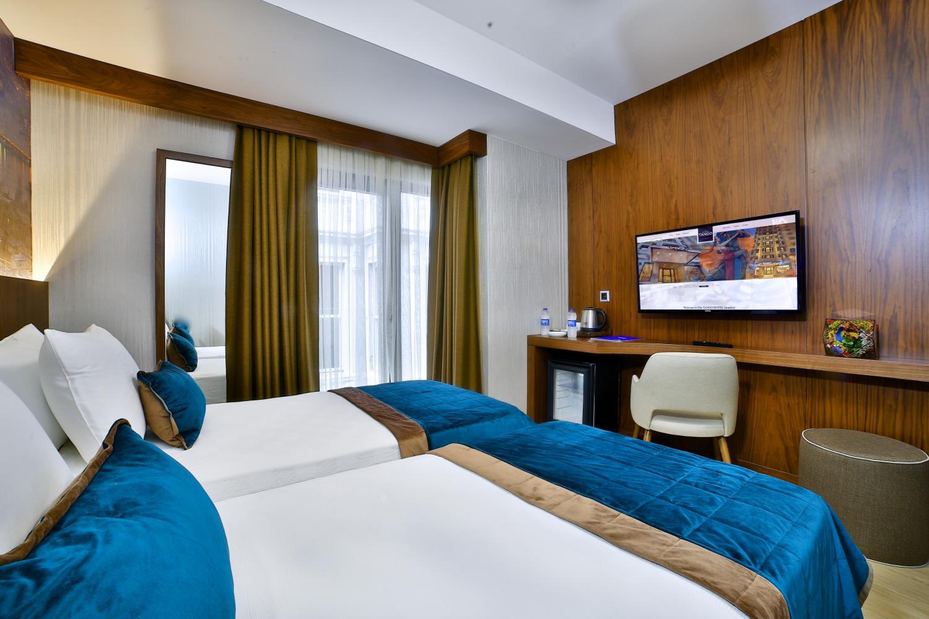 Standard Twin Room photo 3