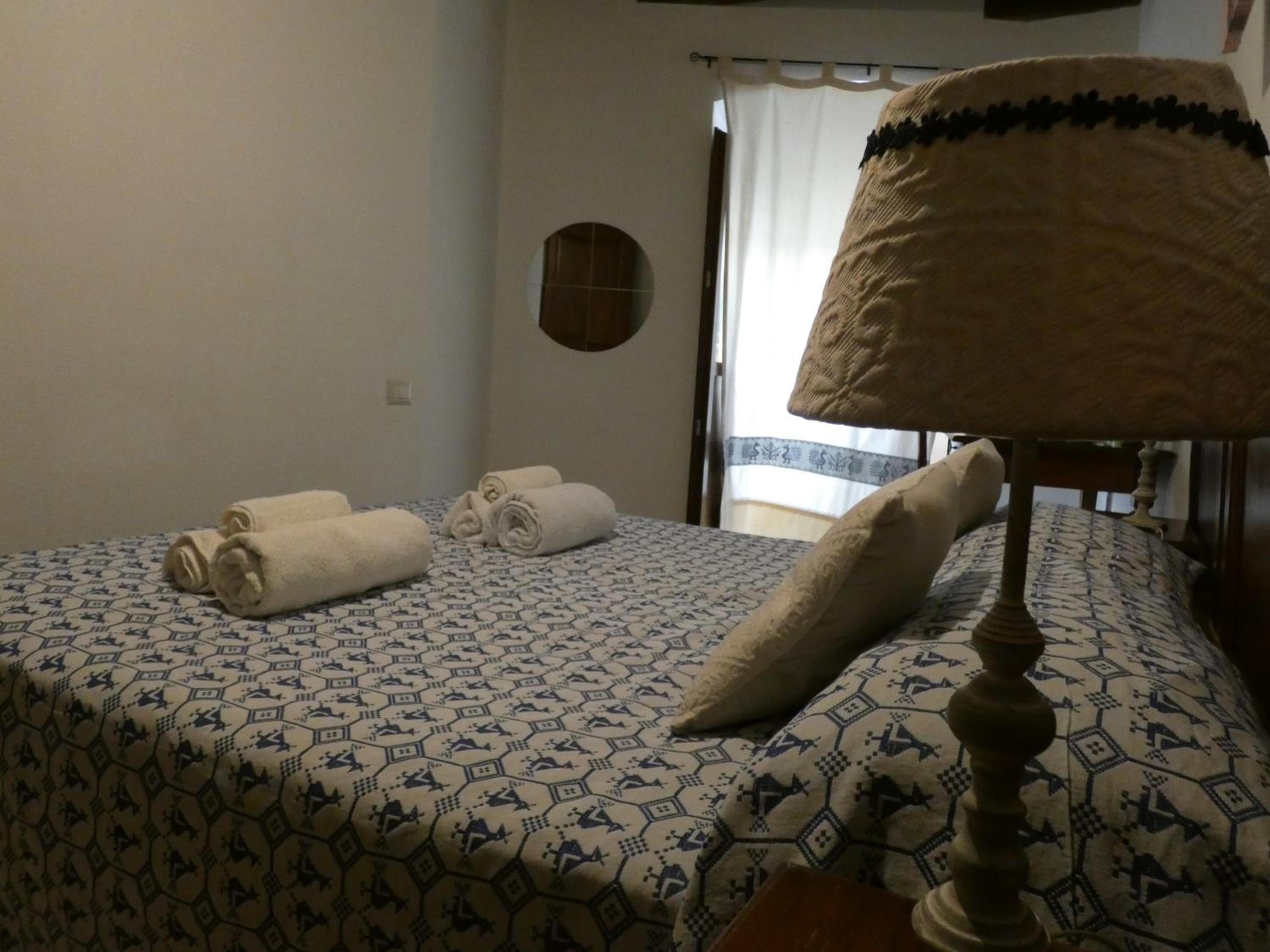 Large Double or Twin Room - Photo 21