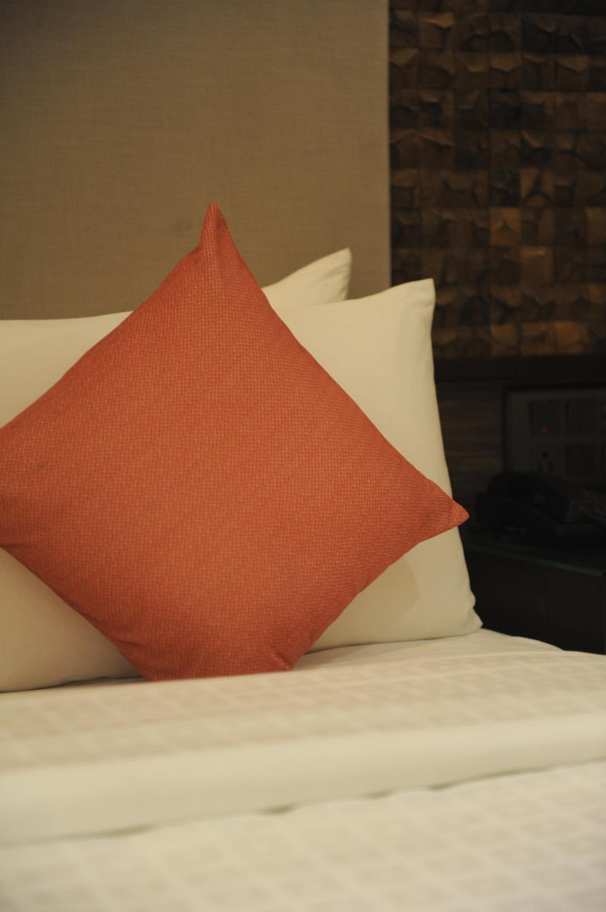 Suite - Photo 5