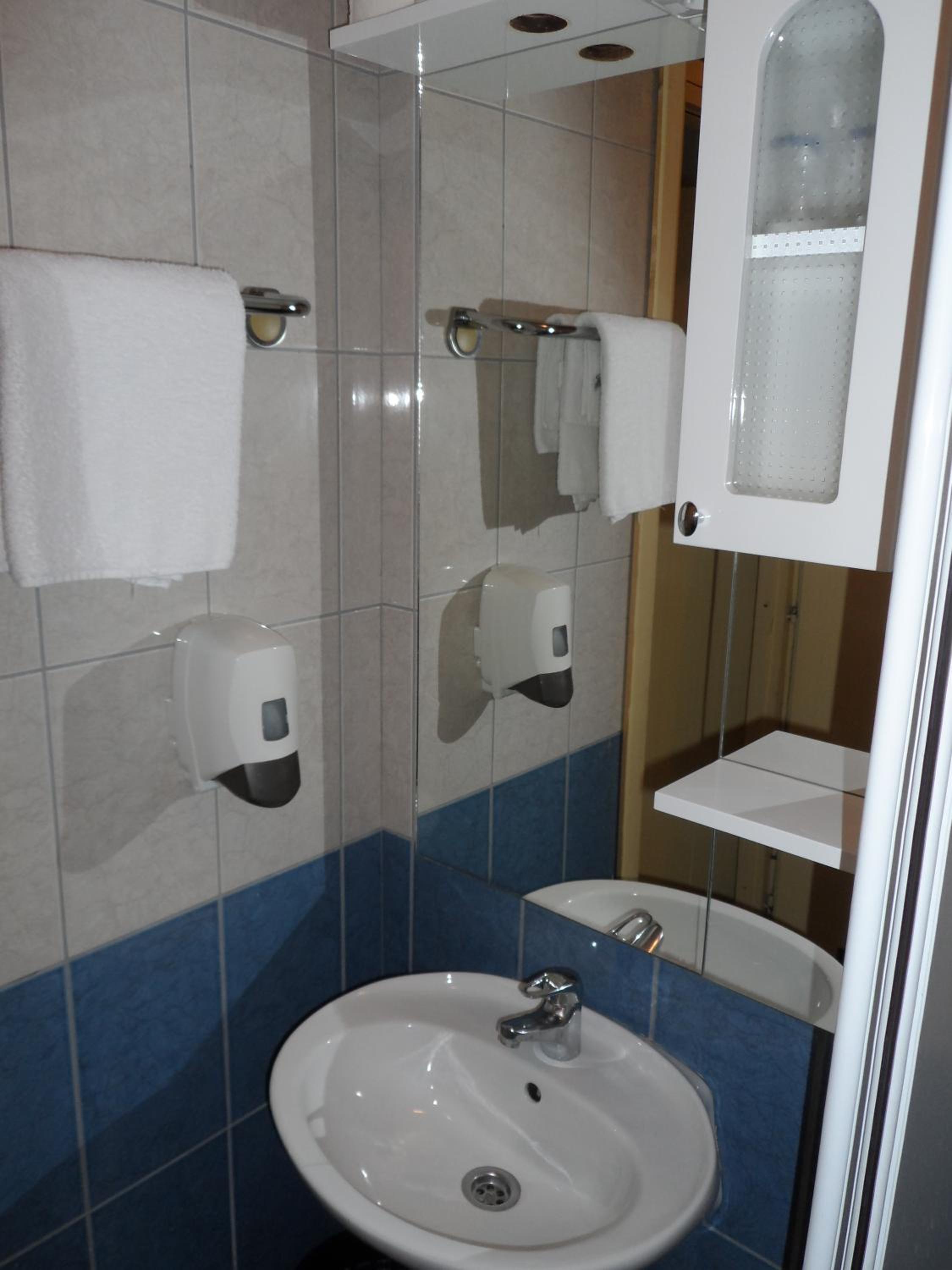 Budget Twin Room