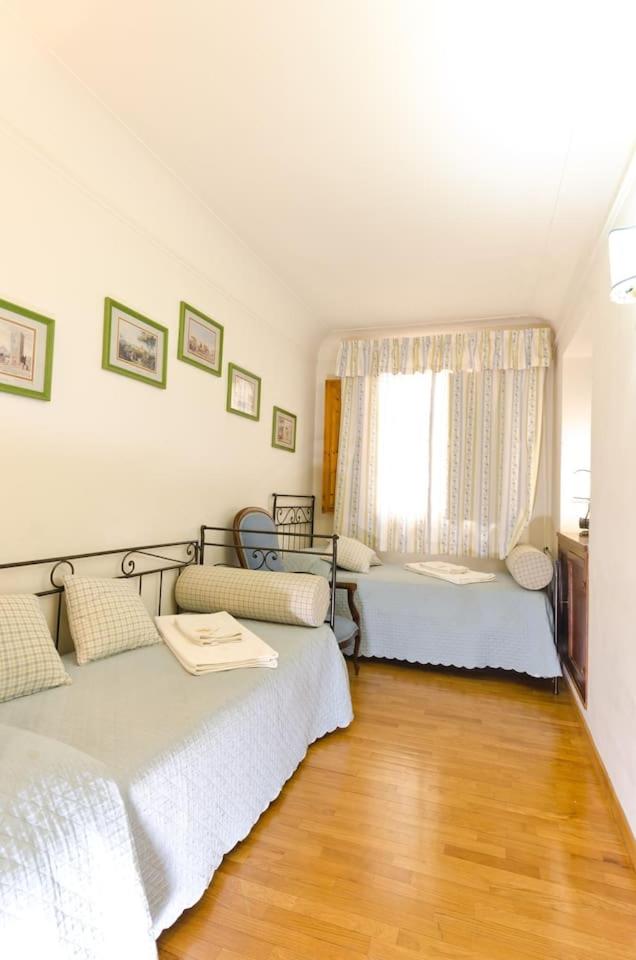 Deluxe Apartment photo 1