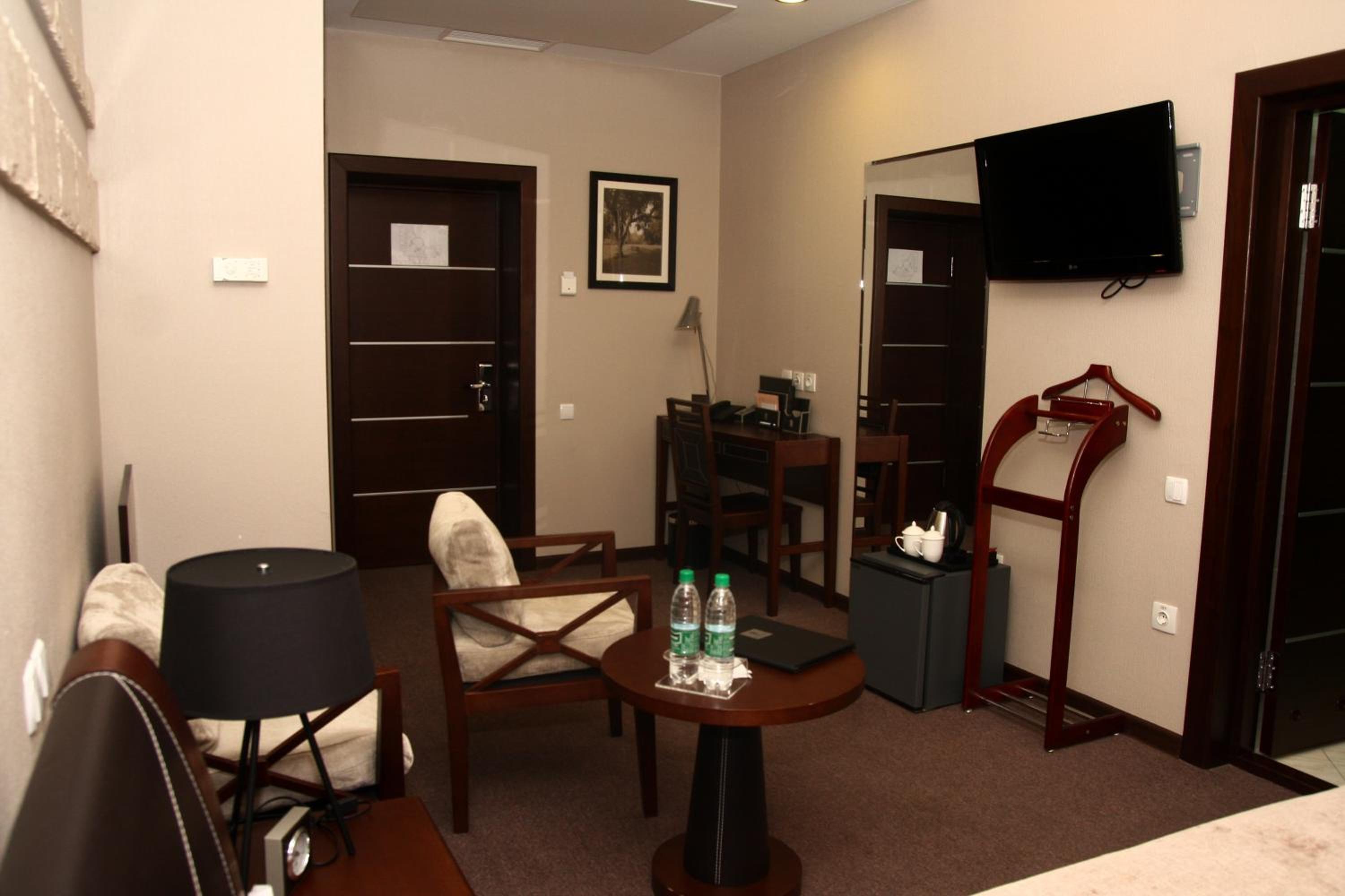 Single Room photo 2