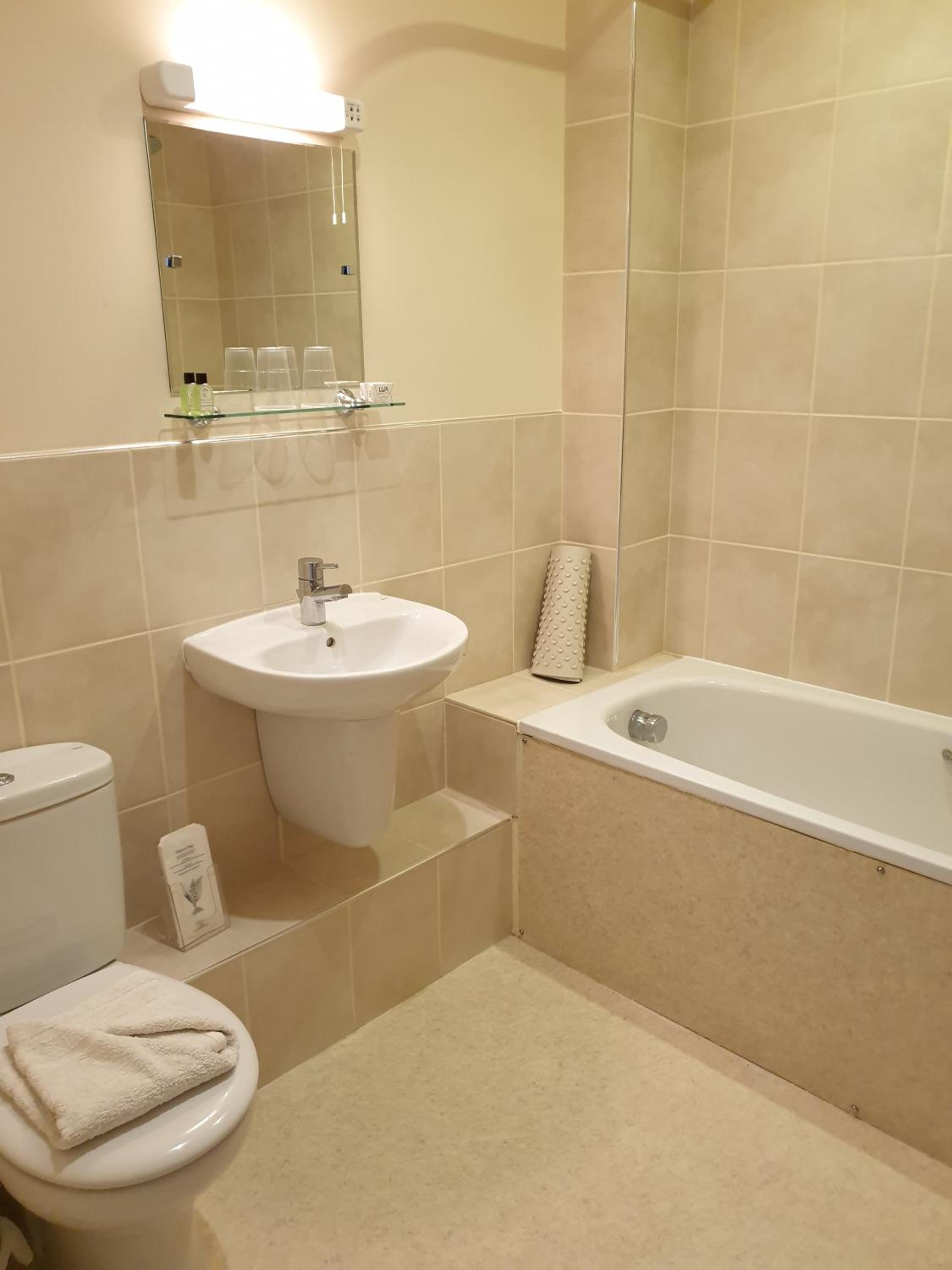 Large Twin Room photo 3