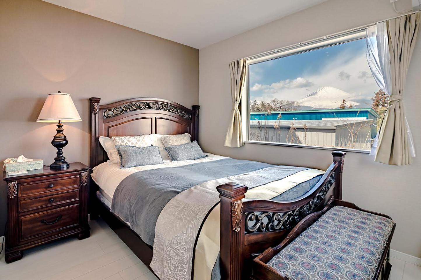 Three-Bedroom Villa - Photo 33