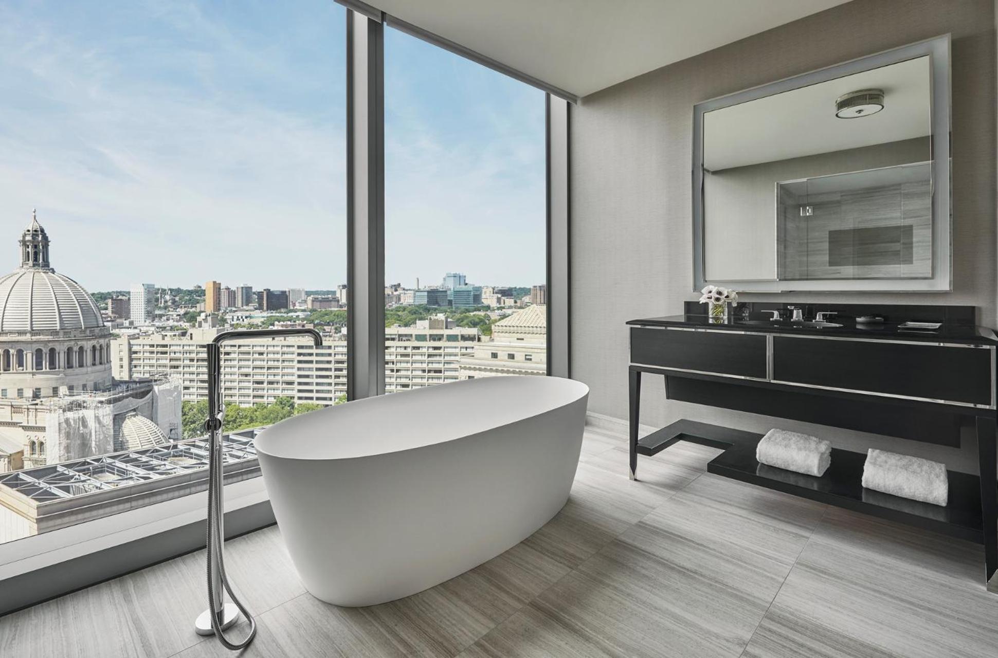 Back Bay Corner King Suite