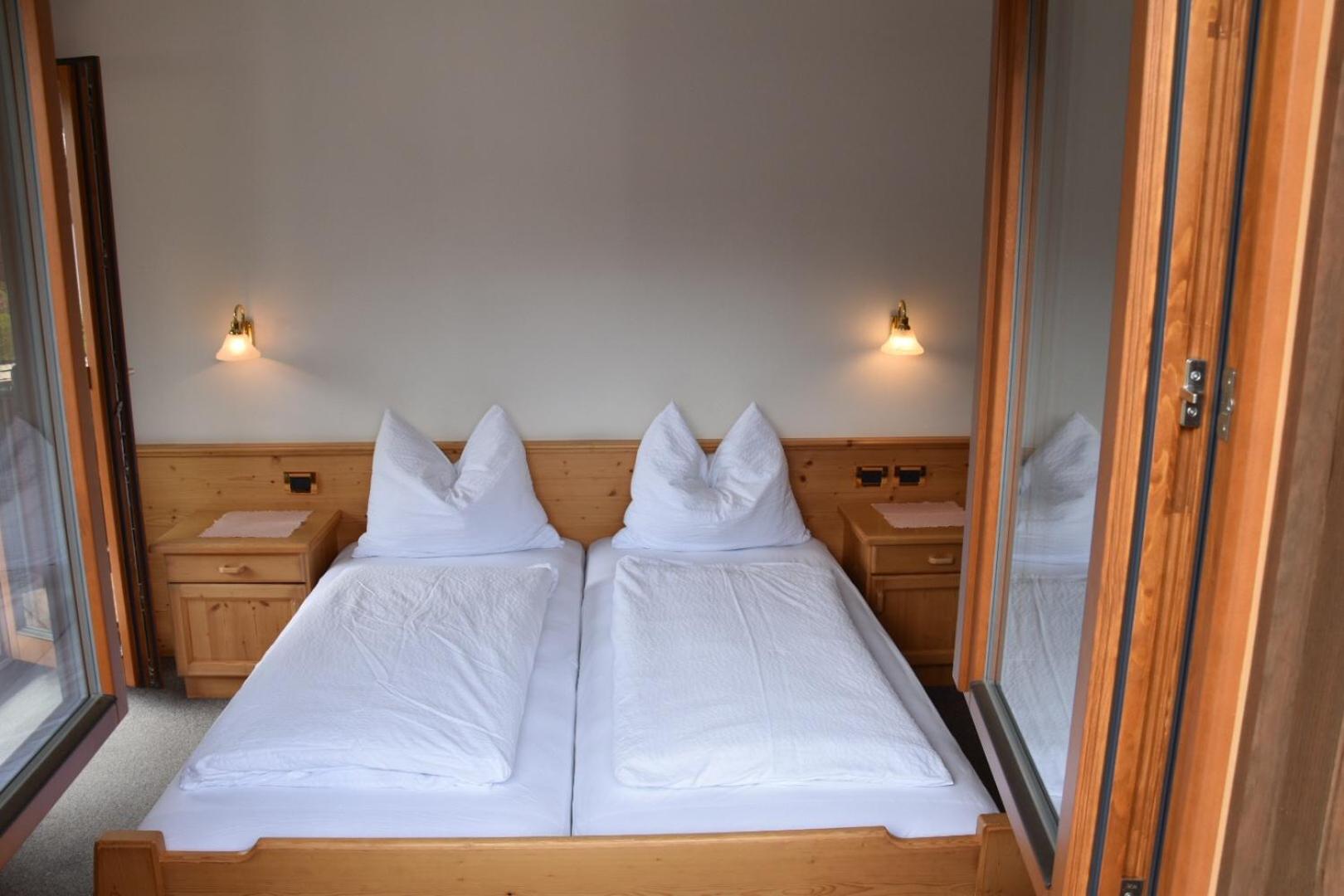 Double Room with Balcony photo 2
