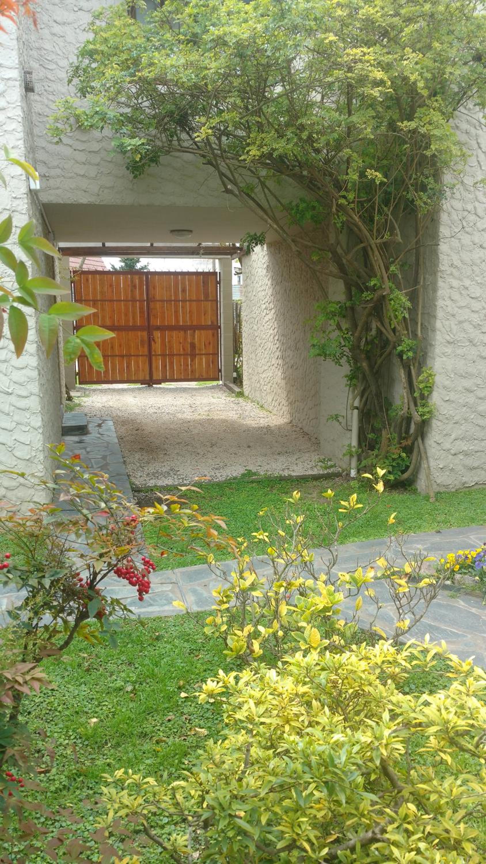 Family Bungalow photo 3