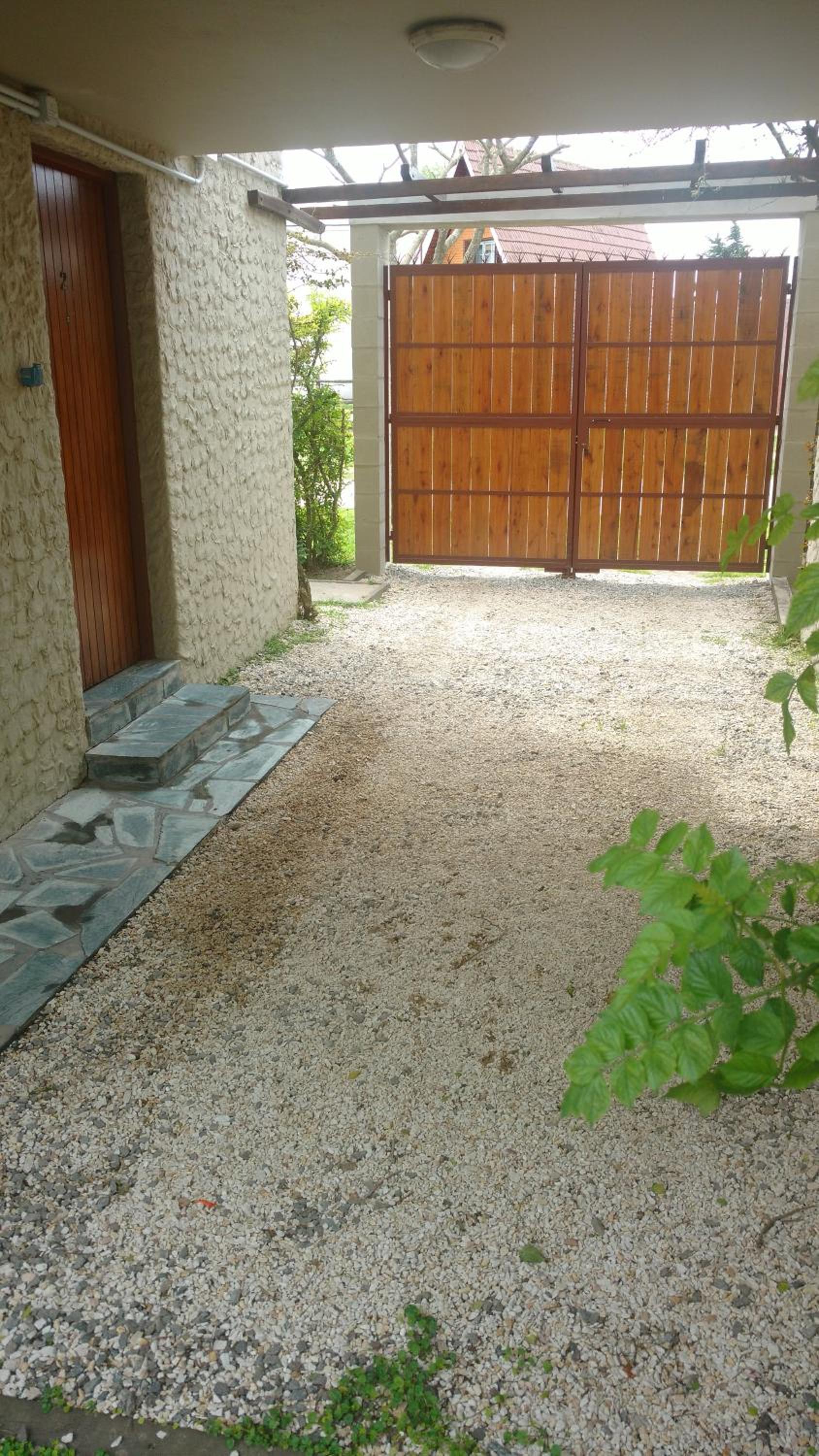 Family Bungalow photo 2