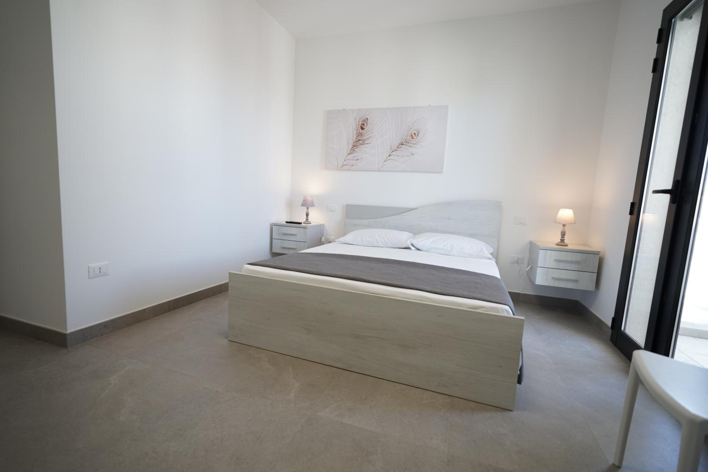 One-Bedroom House photo 3
