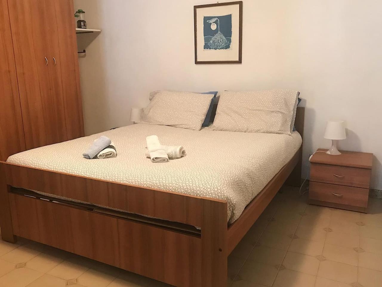 One-Bedroom House - Photo 6