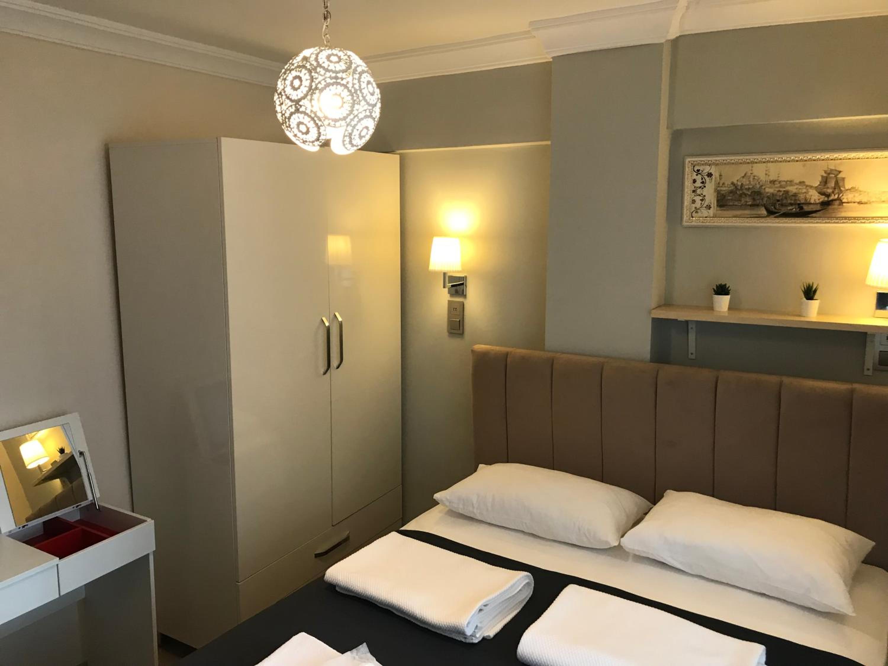 Penthouse Triple Room photo 3