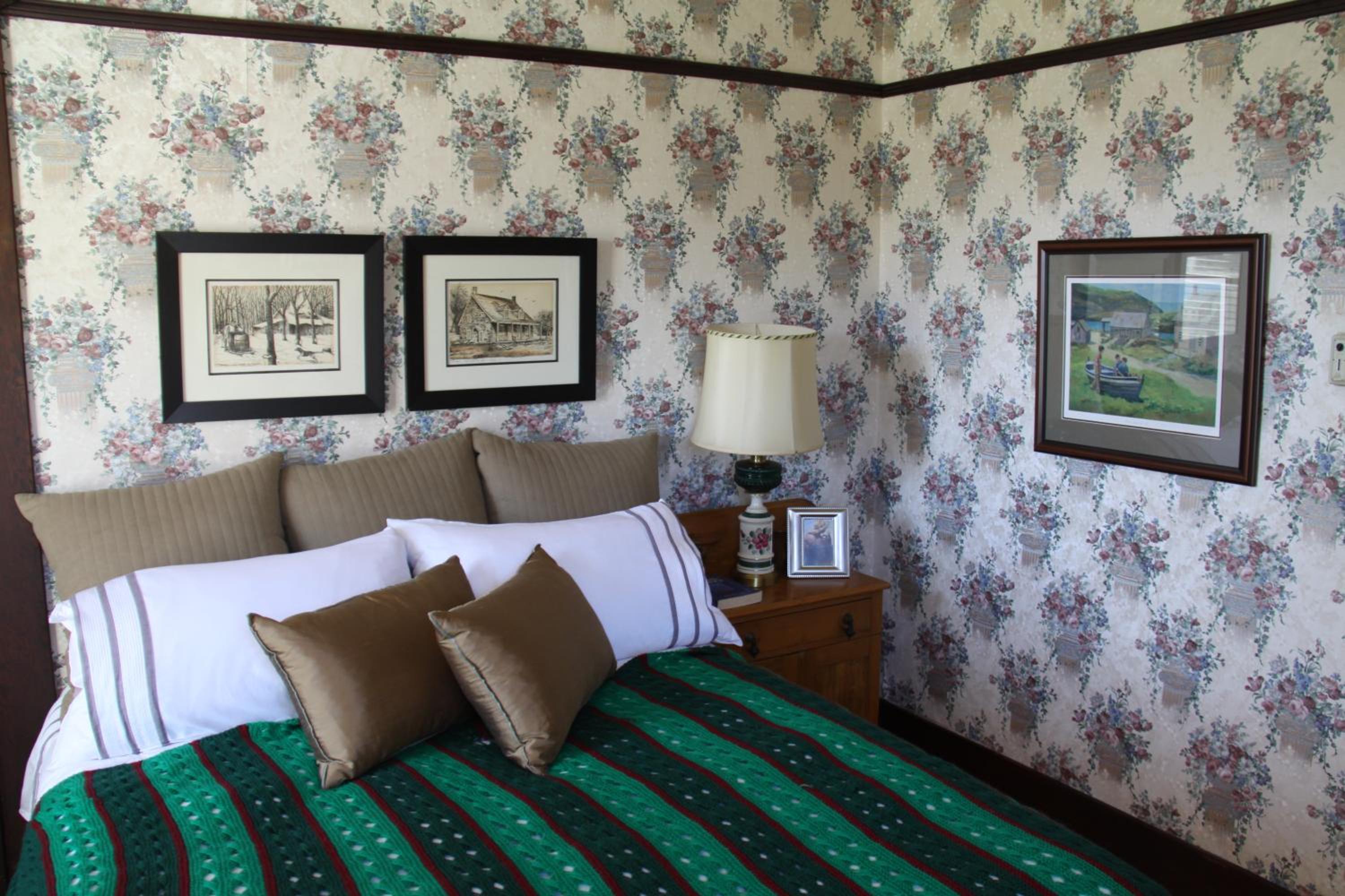 Deluxe Queen Room photo 1