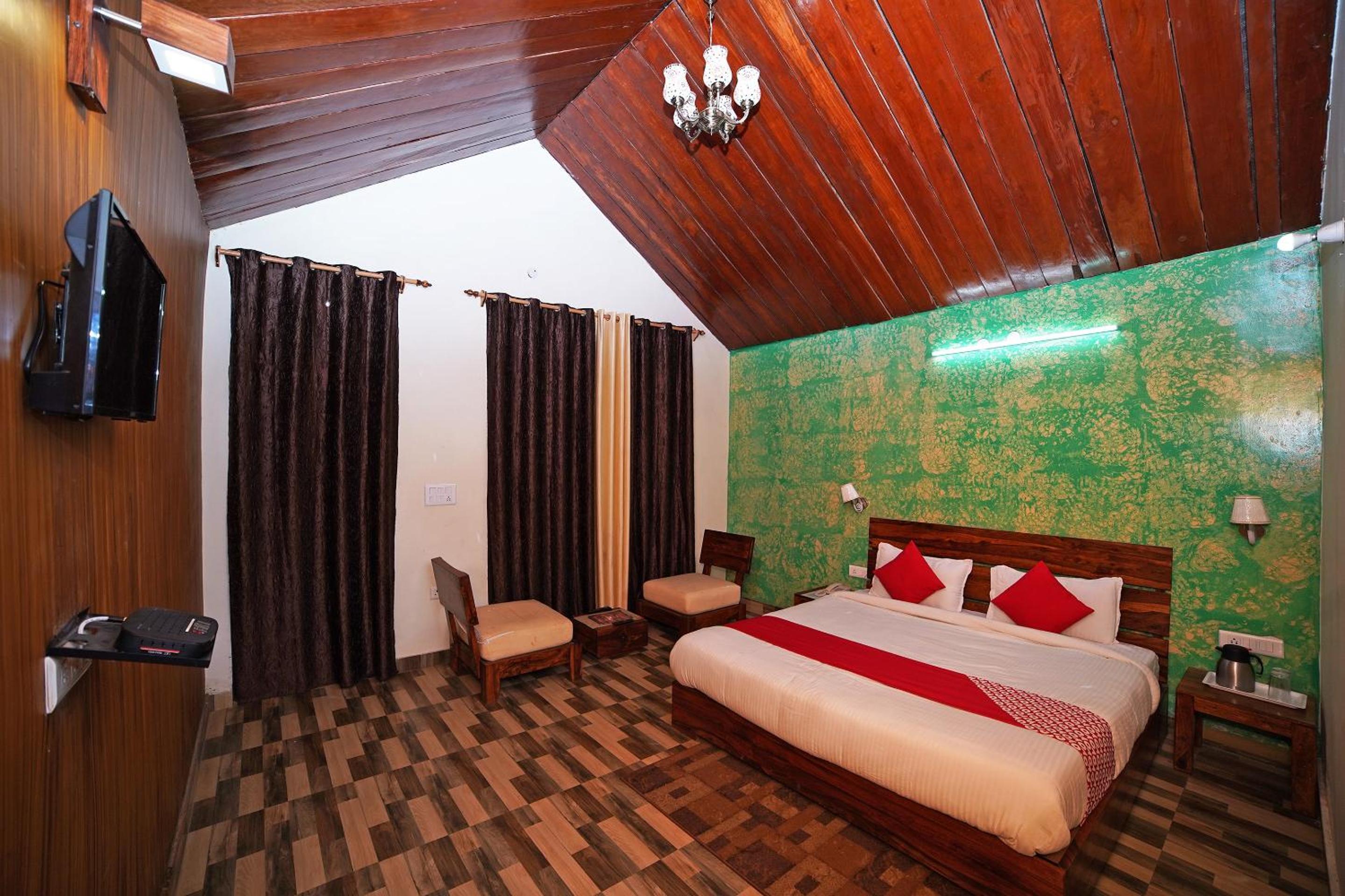 Deluxe Triple Room - Photo 7