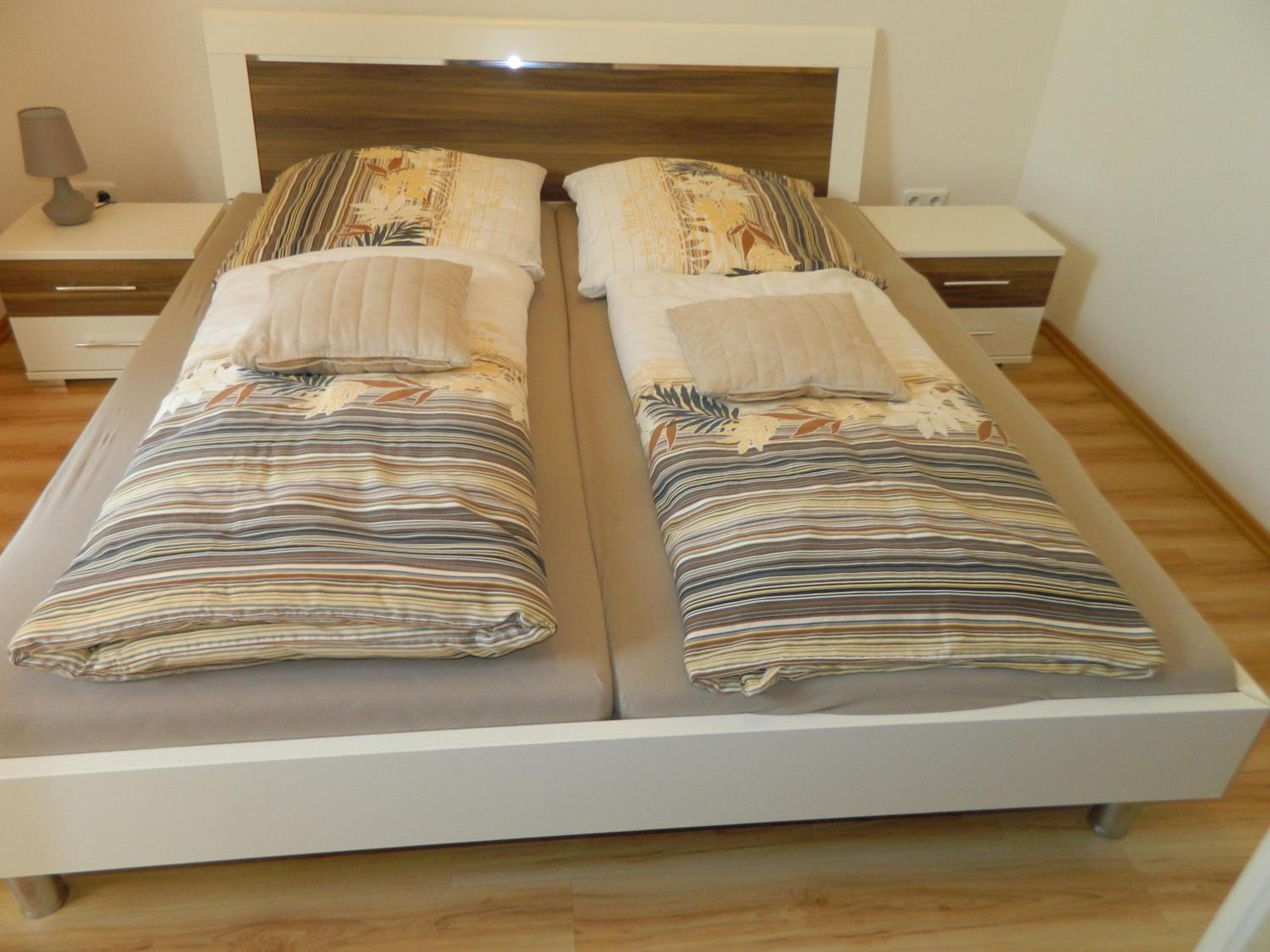 Large Double Room photo 1
