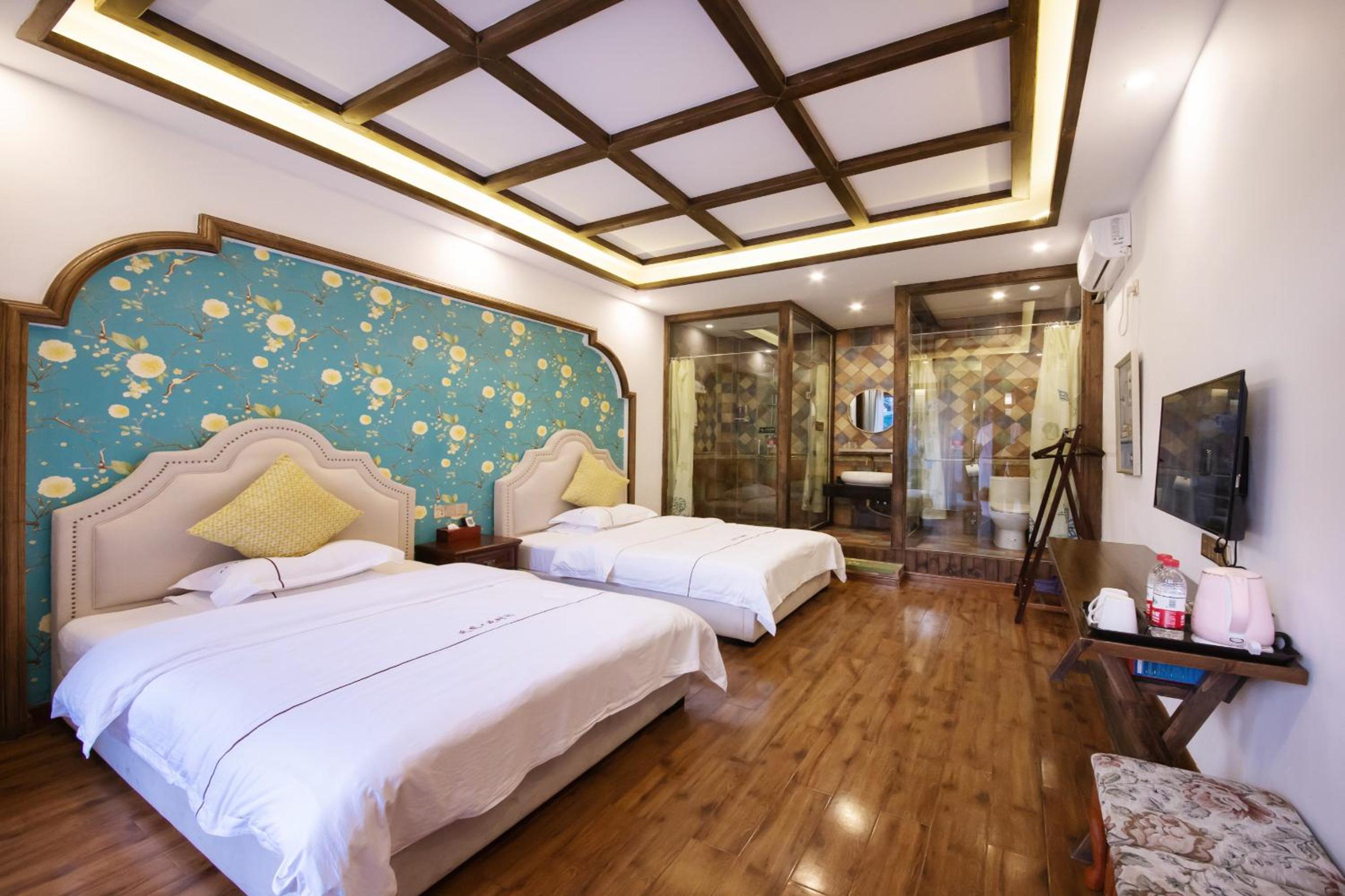 Superior Twin Room with Garden View photo 1
