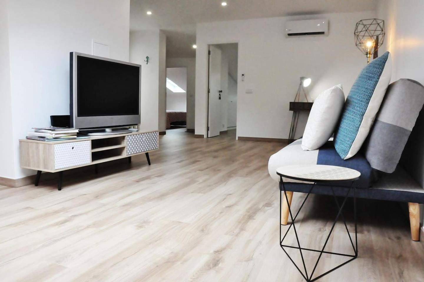 Two-Bedroom Apartment - Photo 28