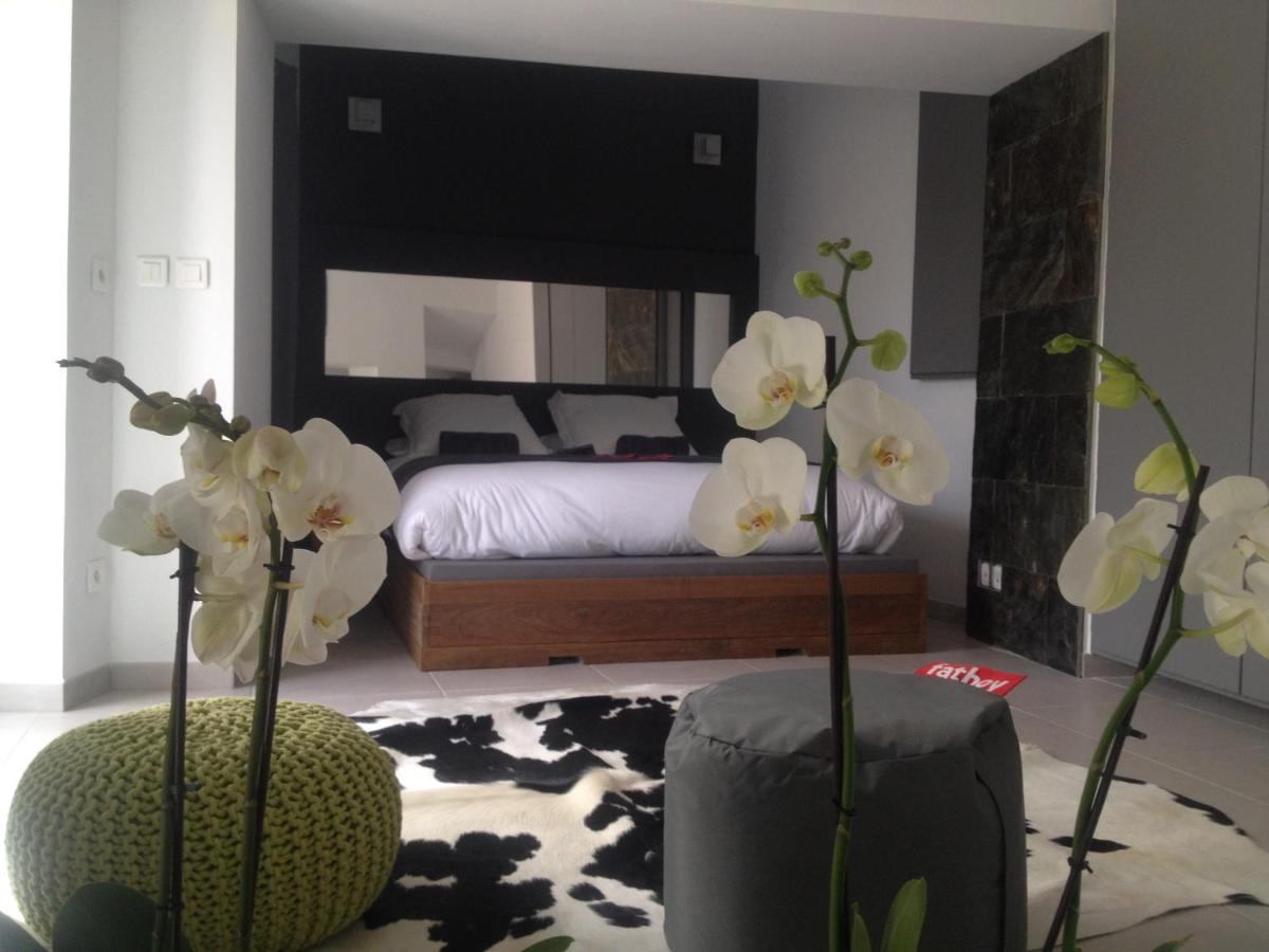 Deluxe Suite with Spa Bath photo 1