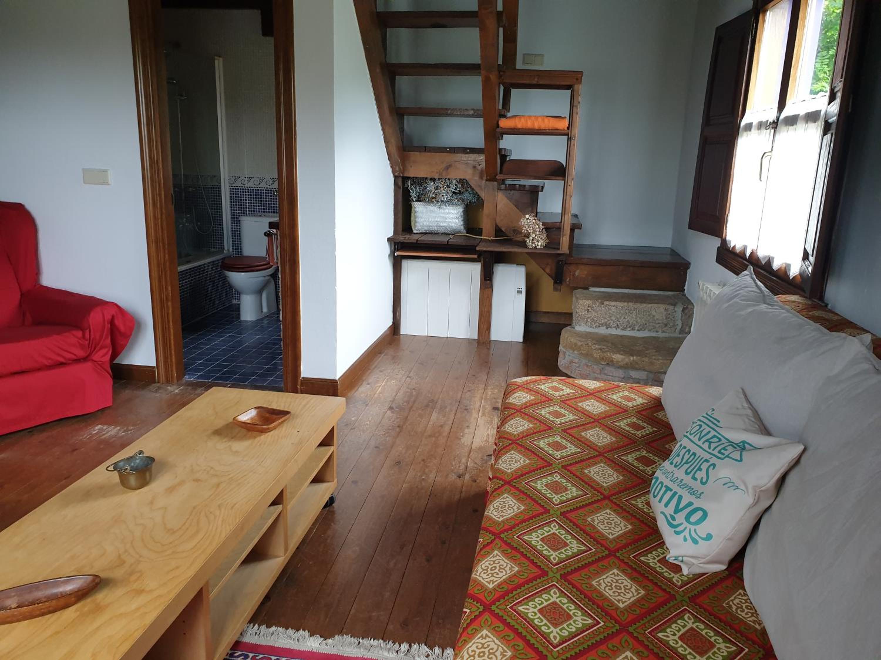 Superior Family Room photo 2