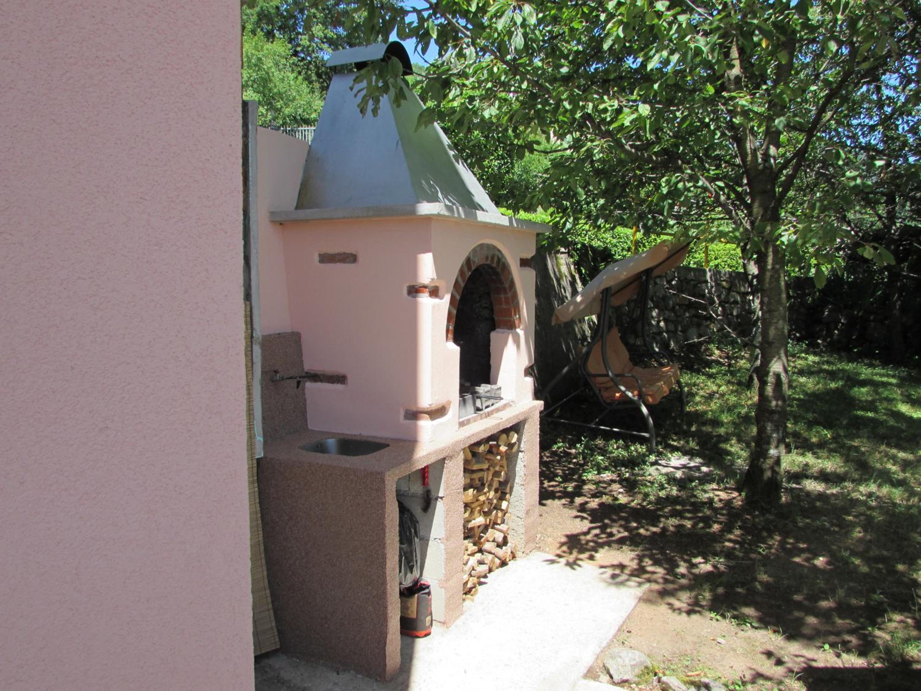 Apartment with Terrace photo 3