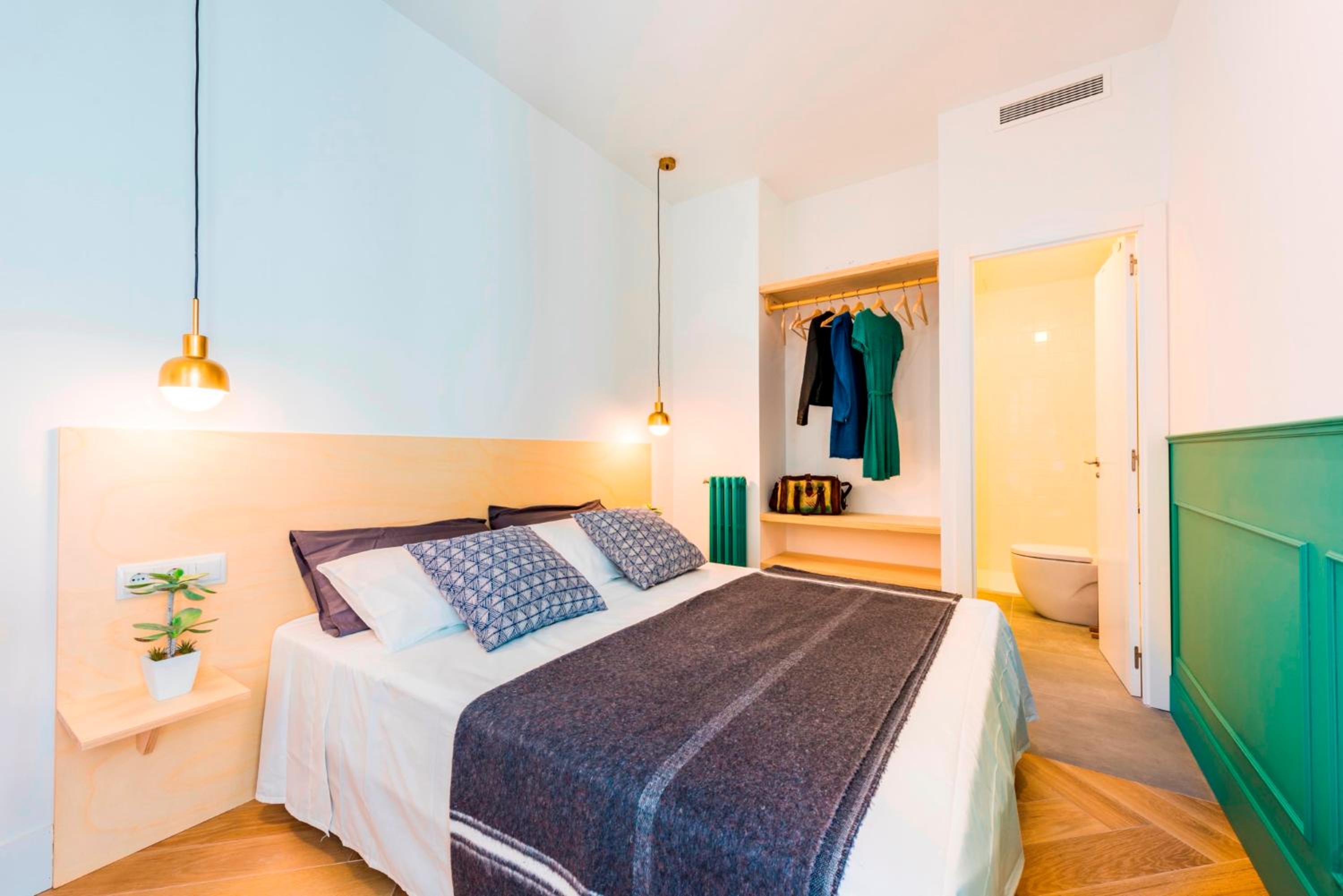Studio Apartment photo 2