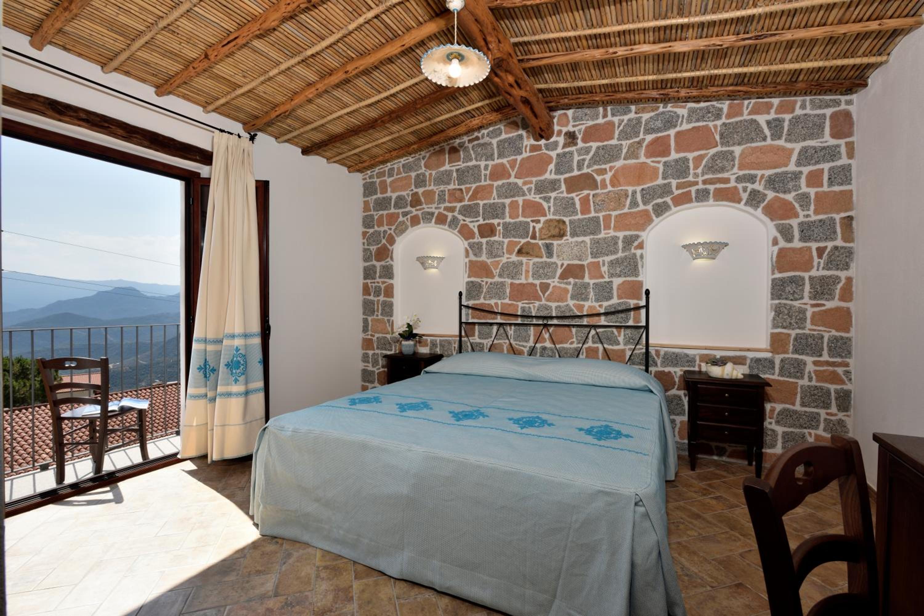 Double Room with Mountain View photo 3