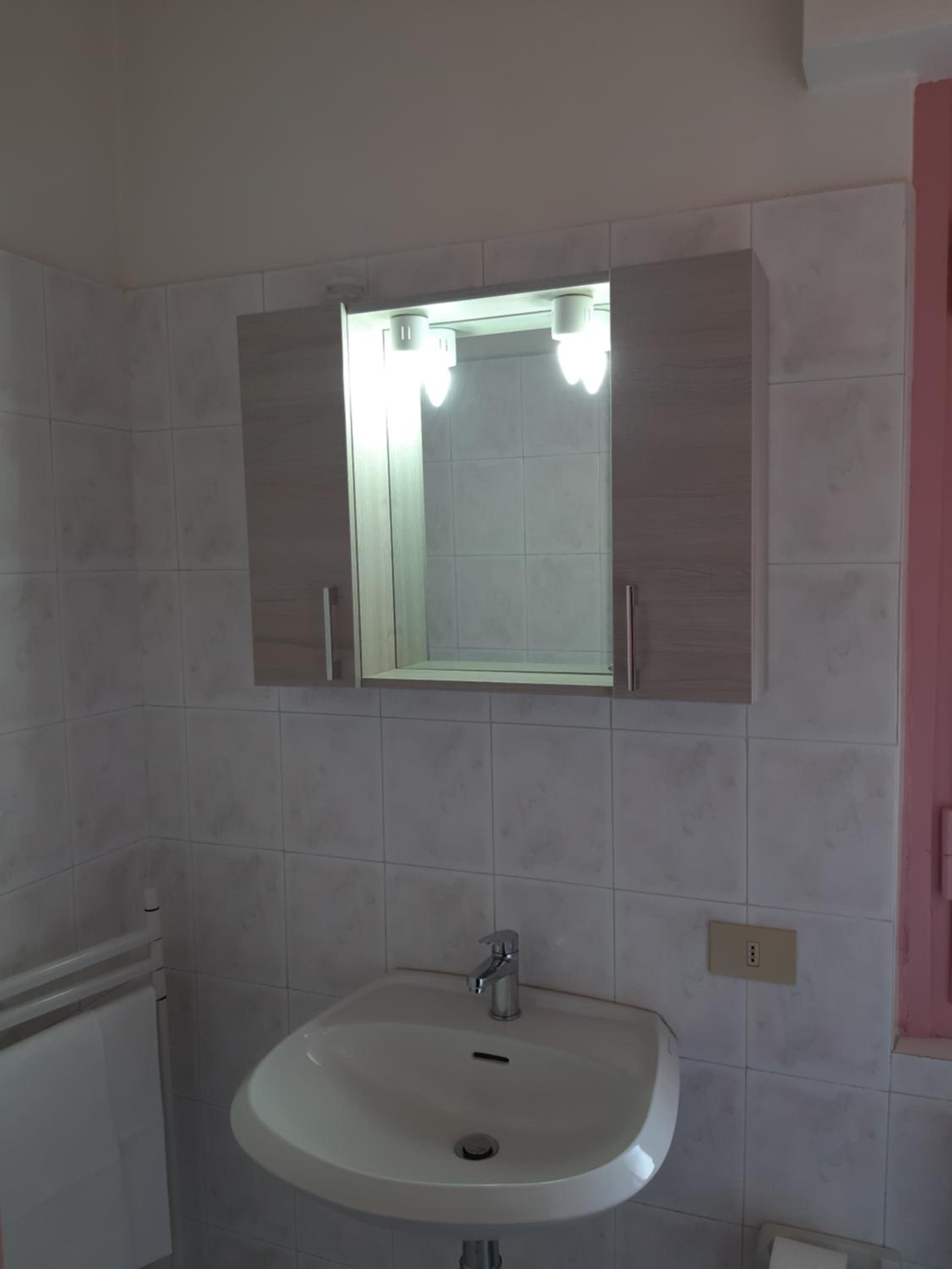 Double or Twin Room - Photo 2