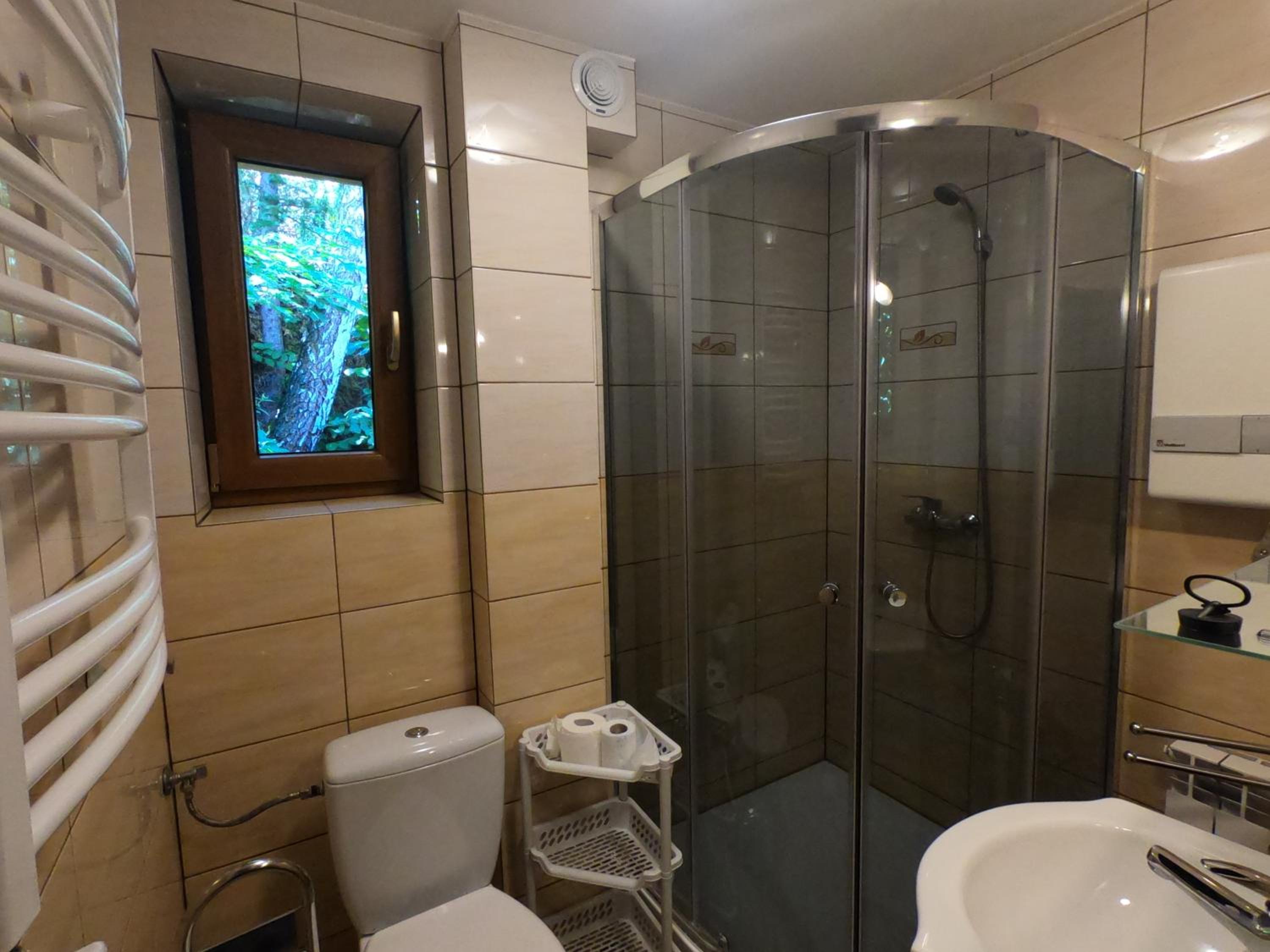 Two-Bedroom Chalet - Photo 18