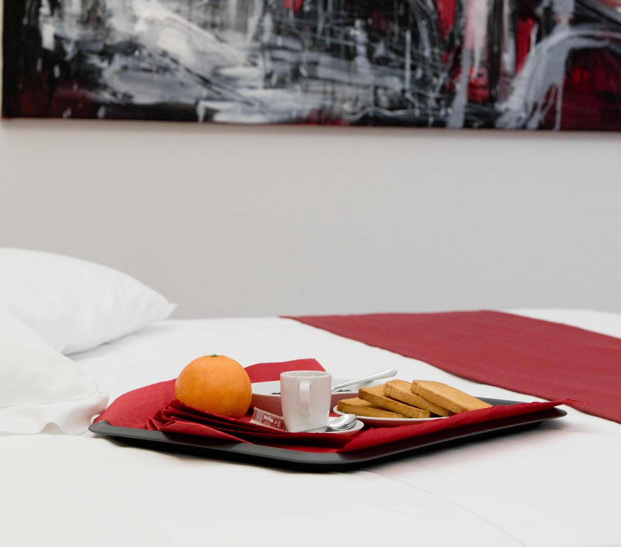 Deluxe Double or Twin Room photo 1