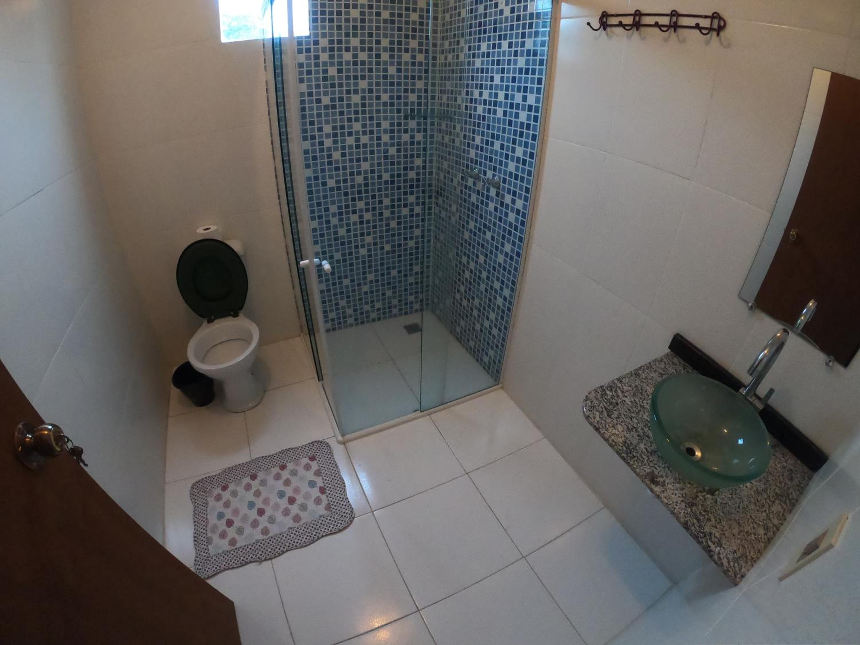 Double Room with Private Bathroom - Photo 2