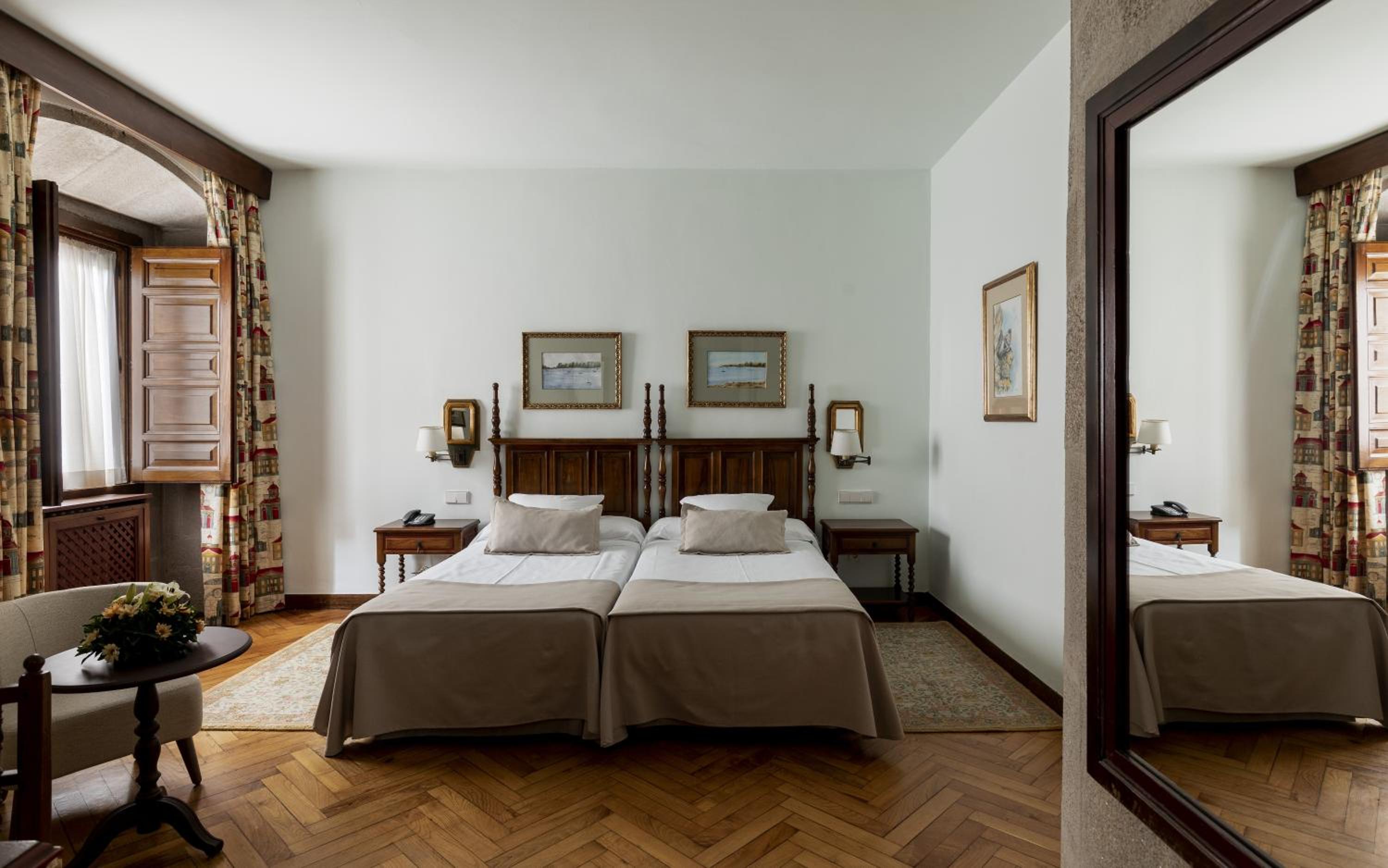 Standard Double Room - Photo 1