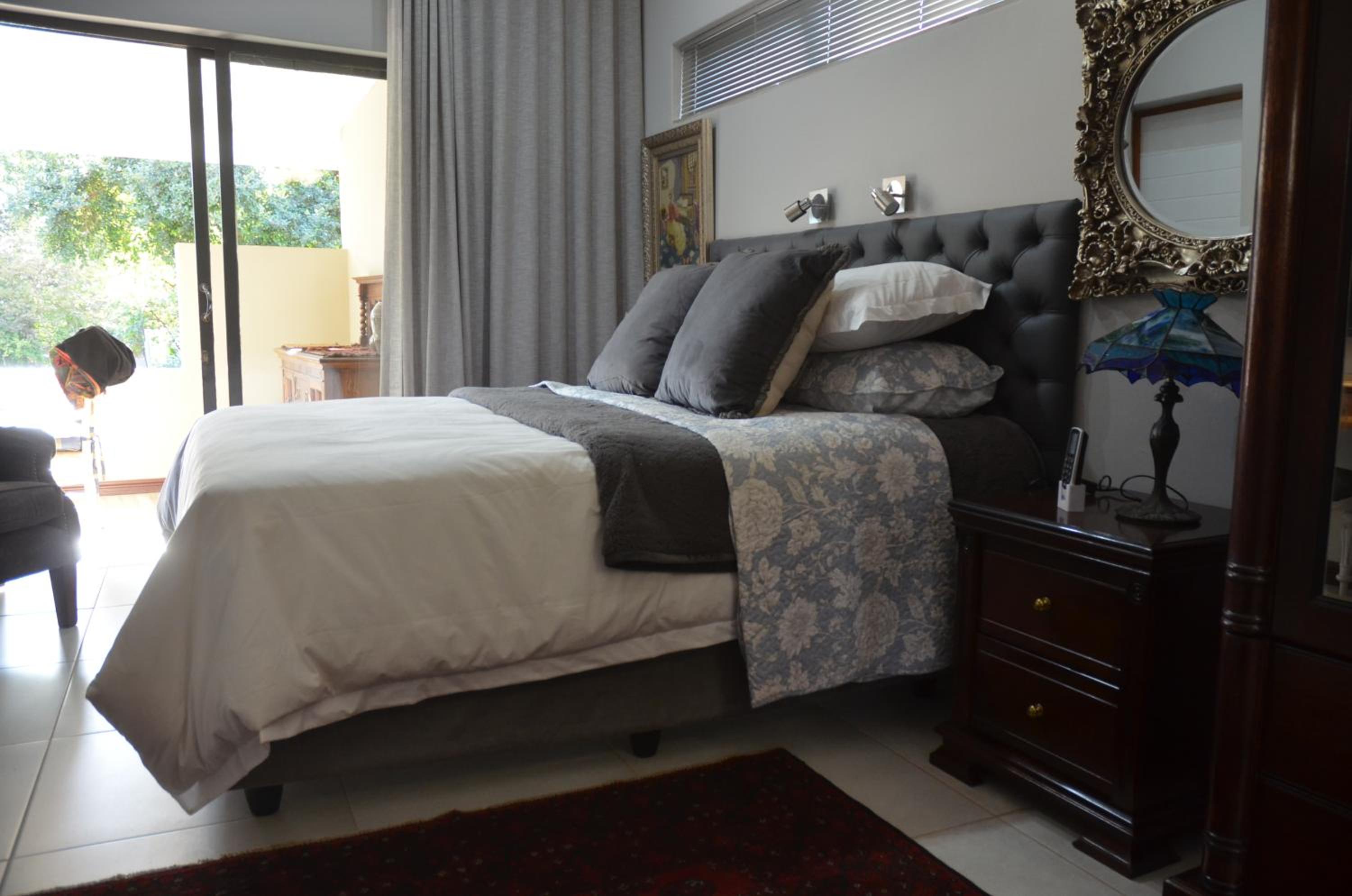 Executive Double Room - Photo 4