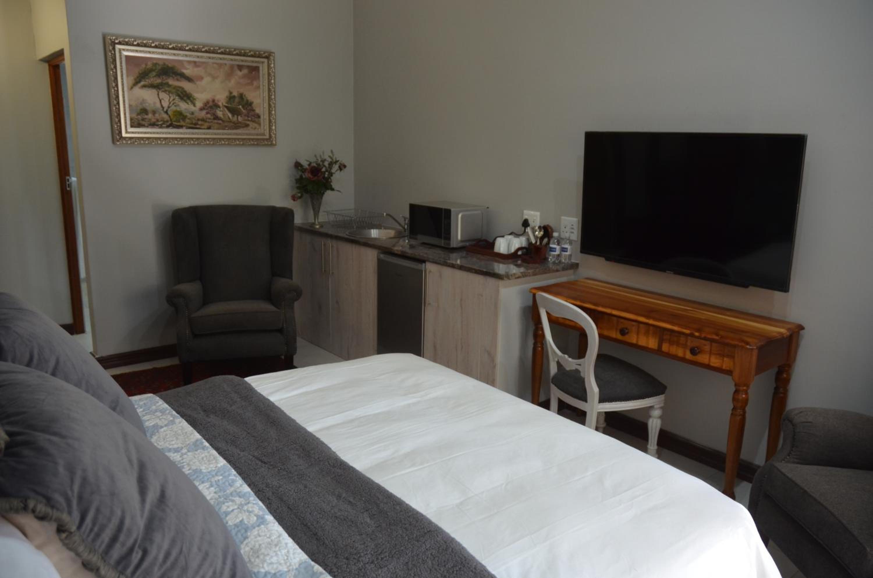 Executive Double Room - Photo 5