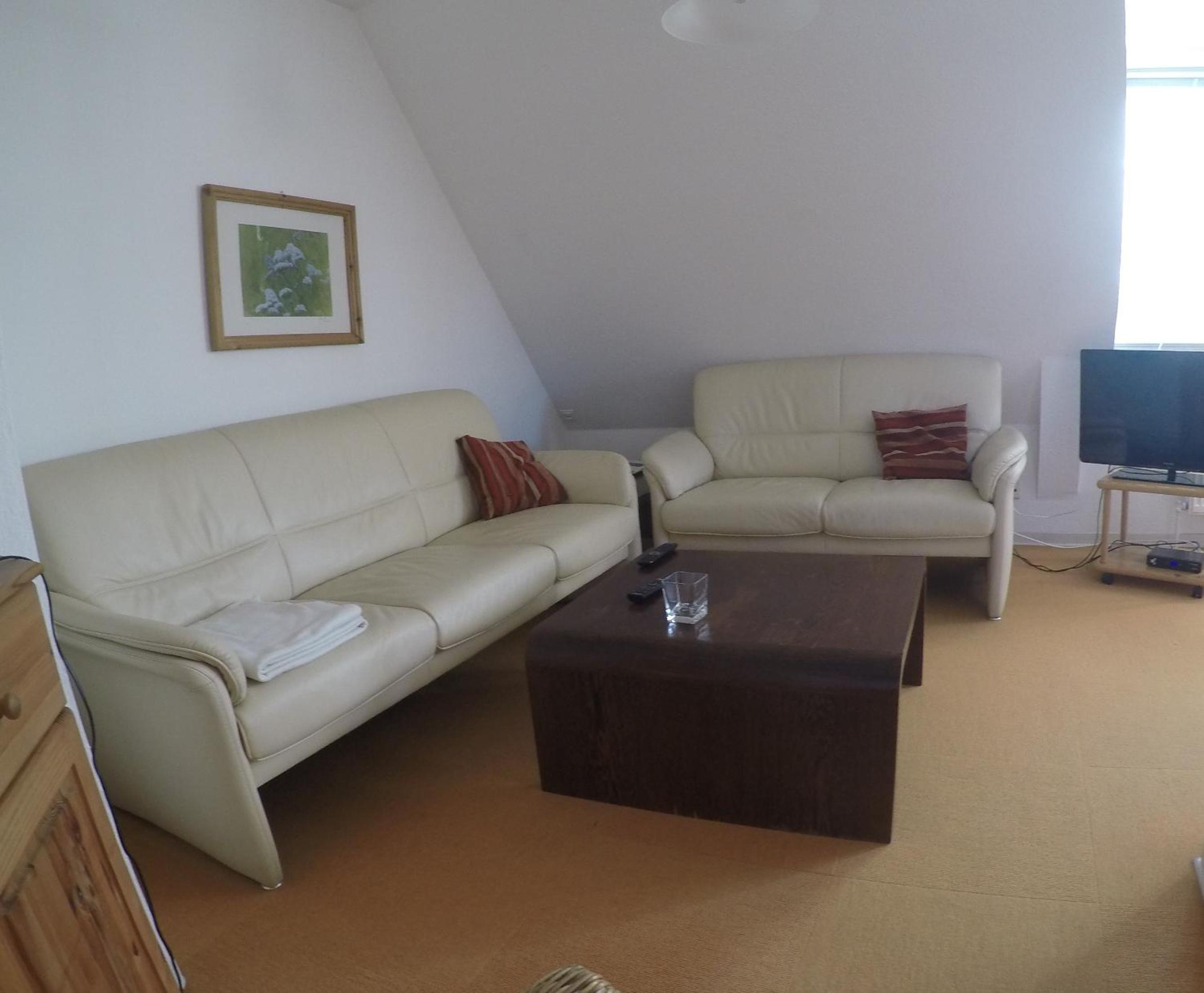 Three-Bedroom Apartment photo 1