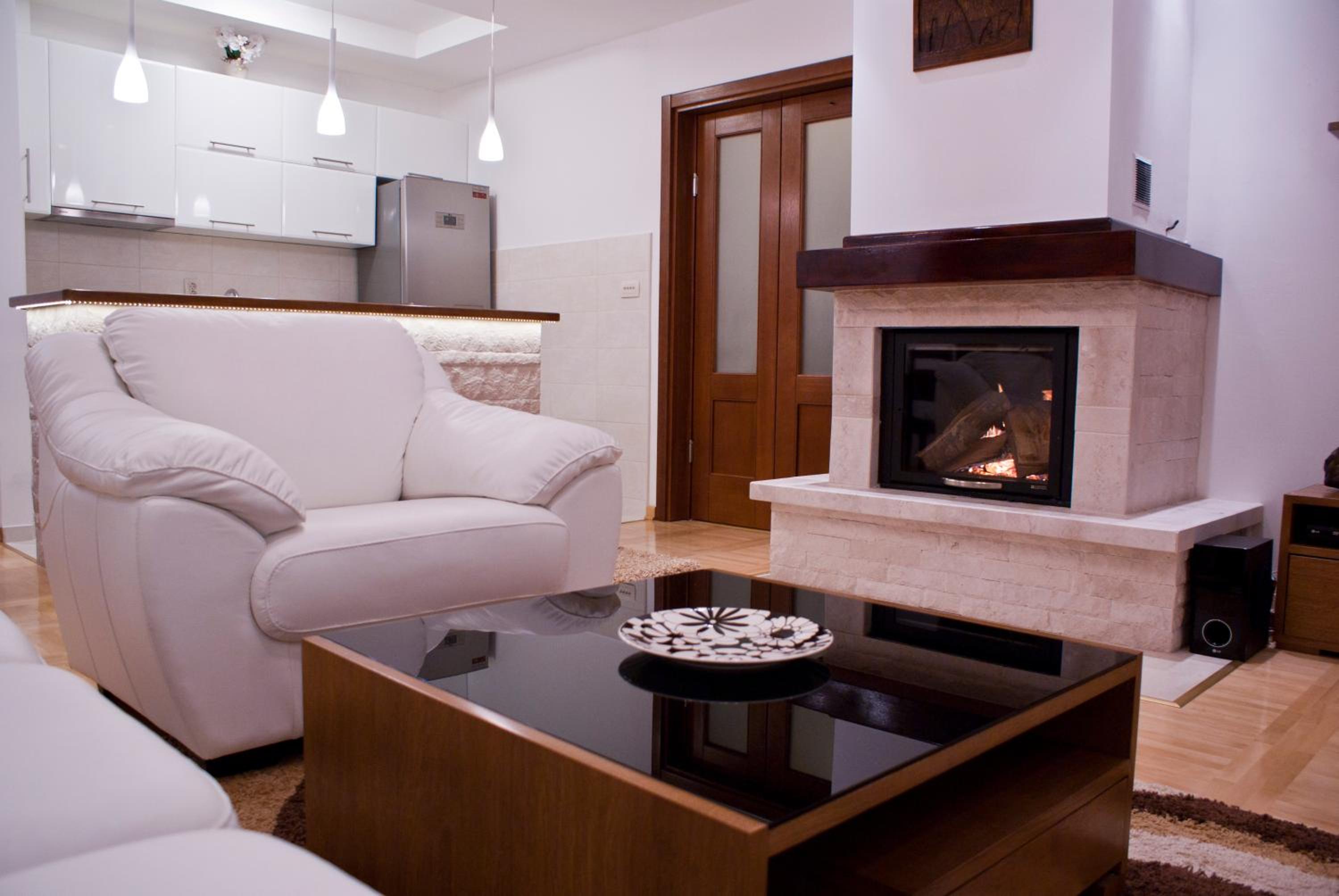 Superior Three-Bedroom Apartment with Sea View