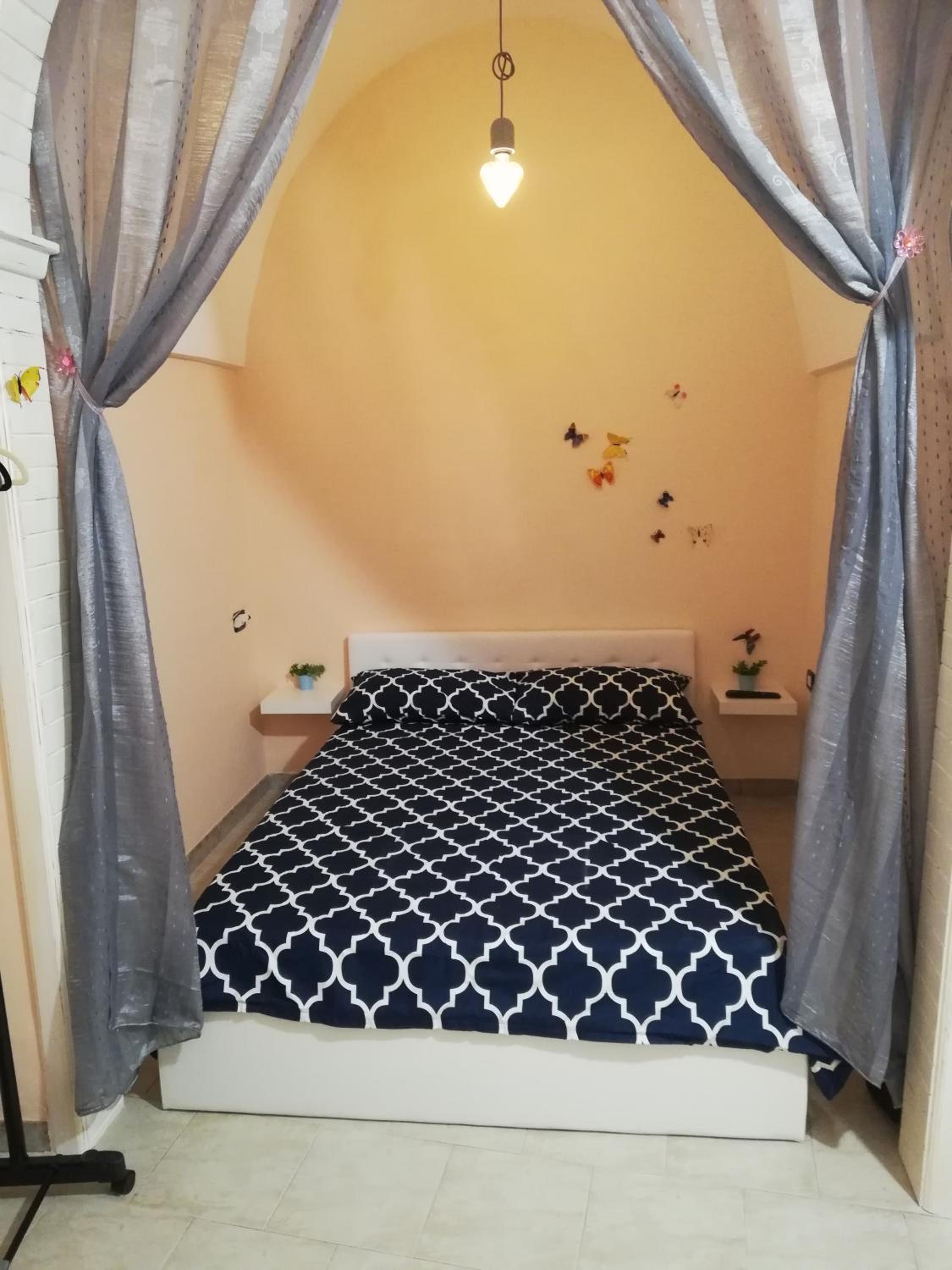 One-Bedroom House