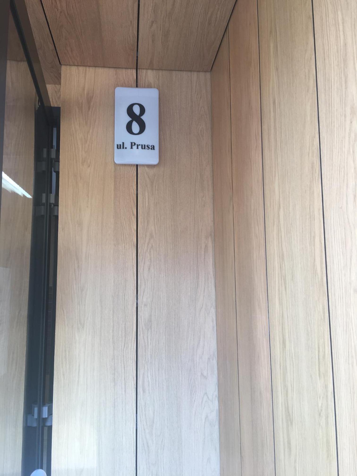 Apartment with Balcony - Photo 16