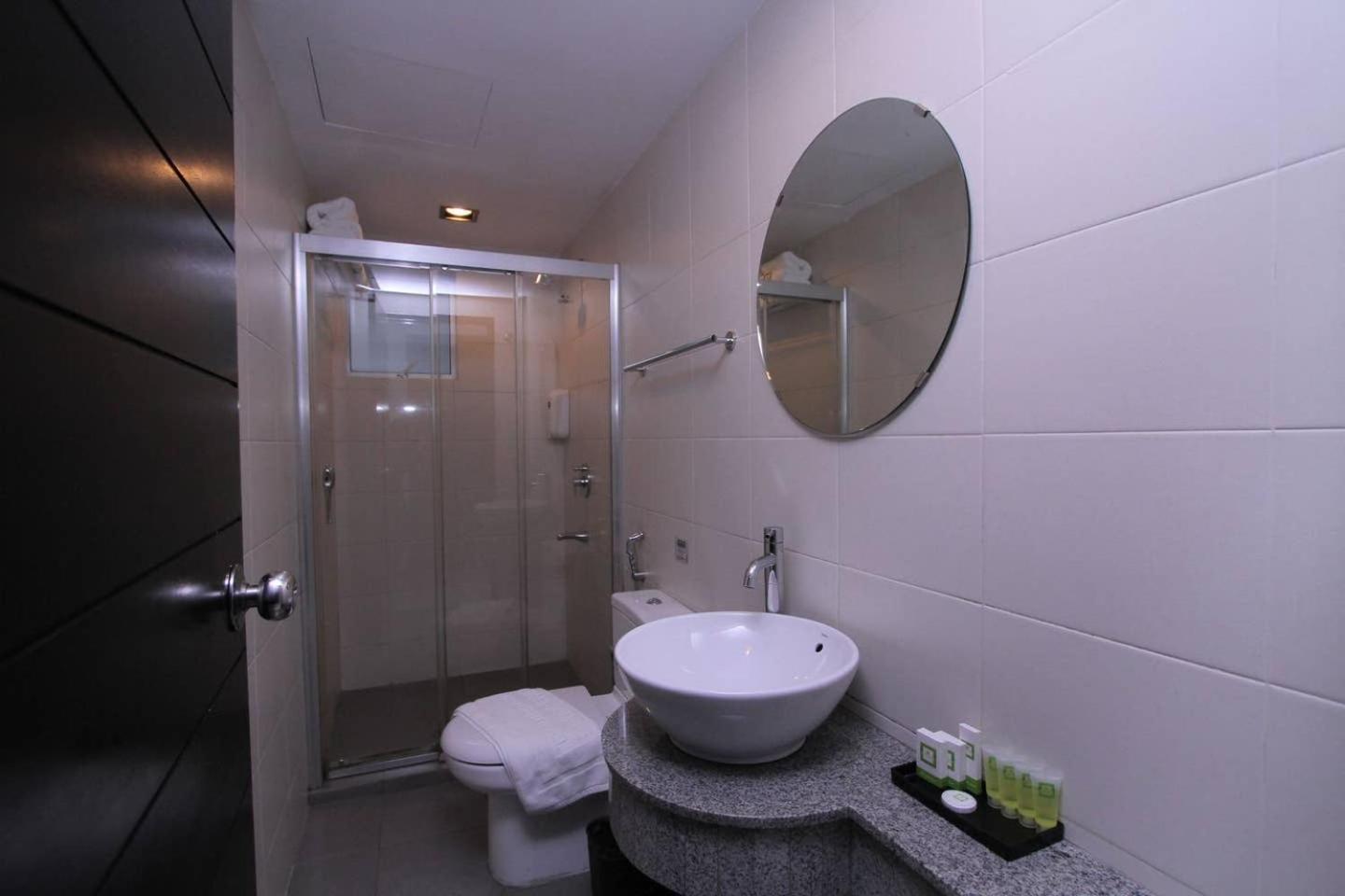 Three-Bedroom Apartment - Photo 28
