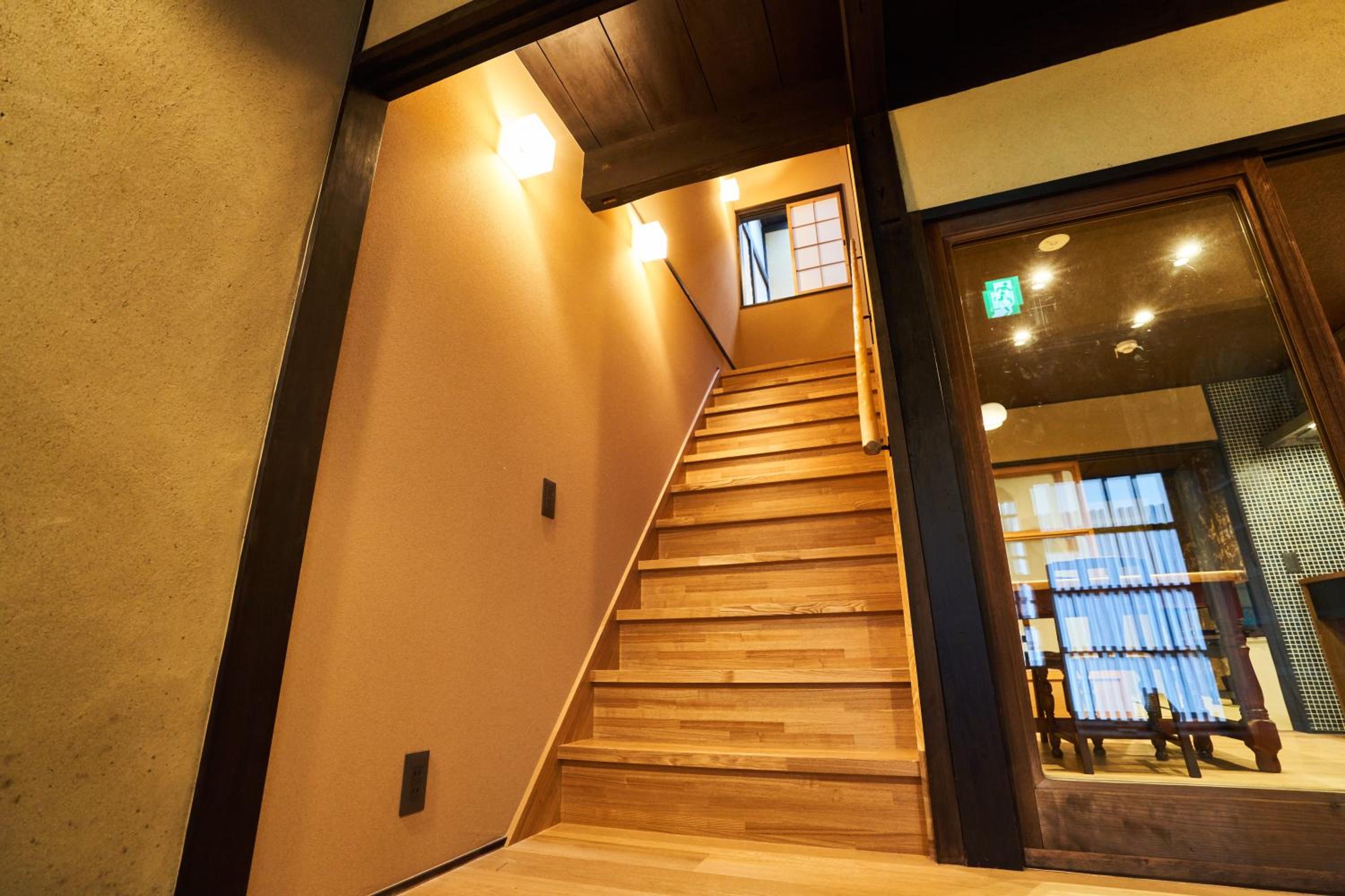 Two-Bedroom Townhouse - Photo 32