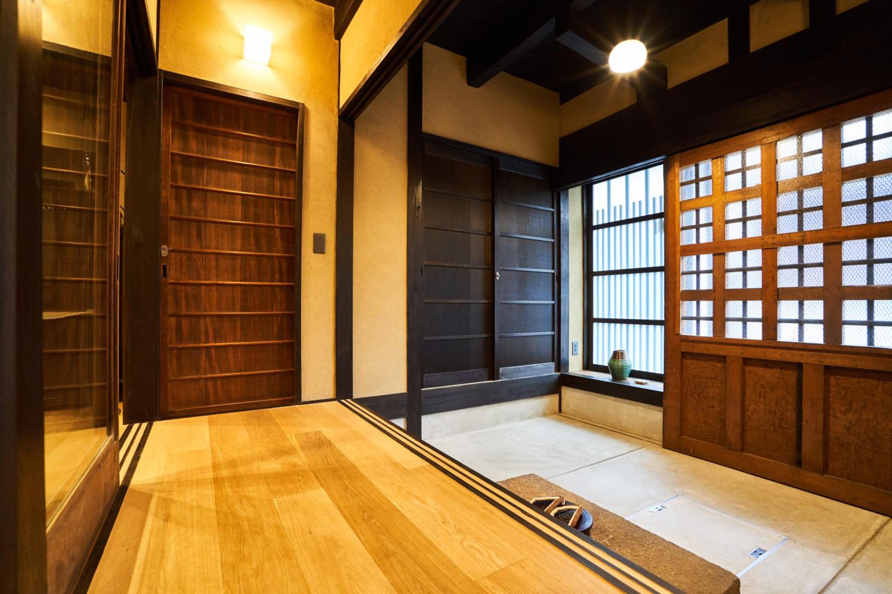Two-Bedroom Townhouse - Photo 17